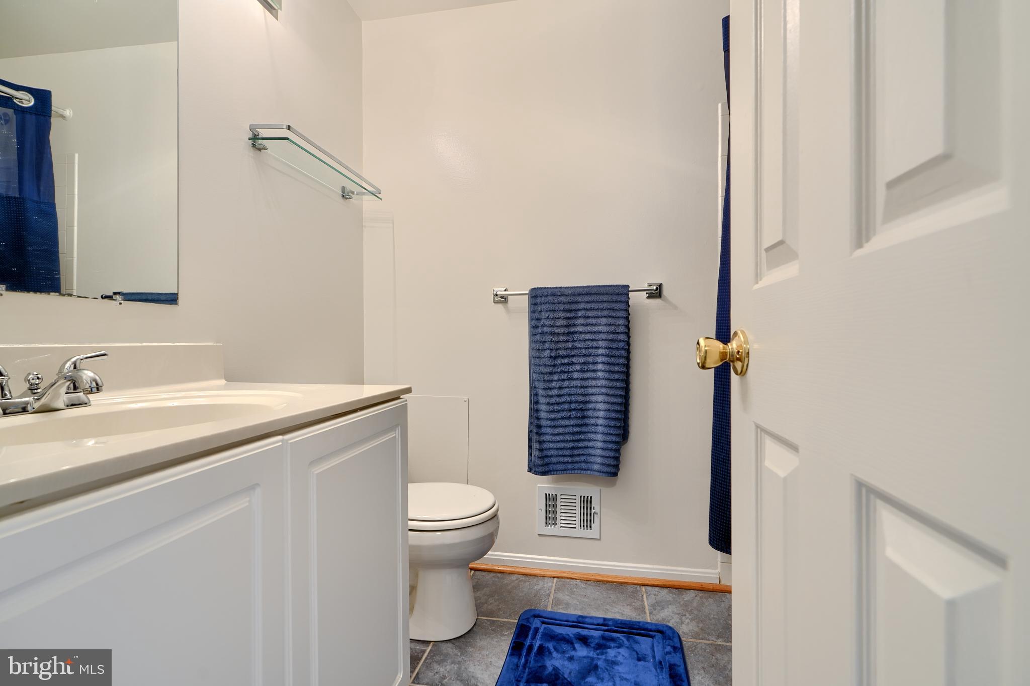 VILLAGE AT THOMAS RUN - Residential