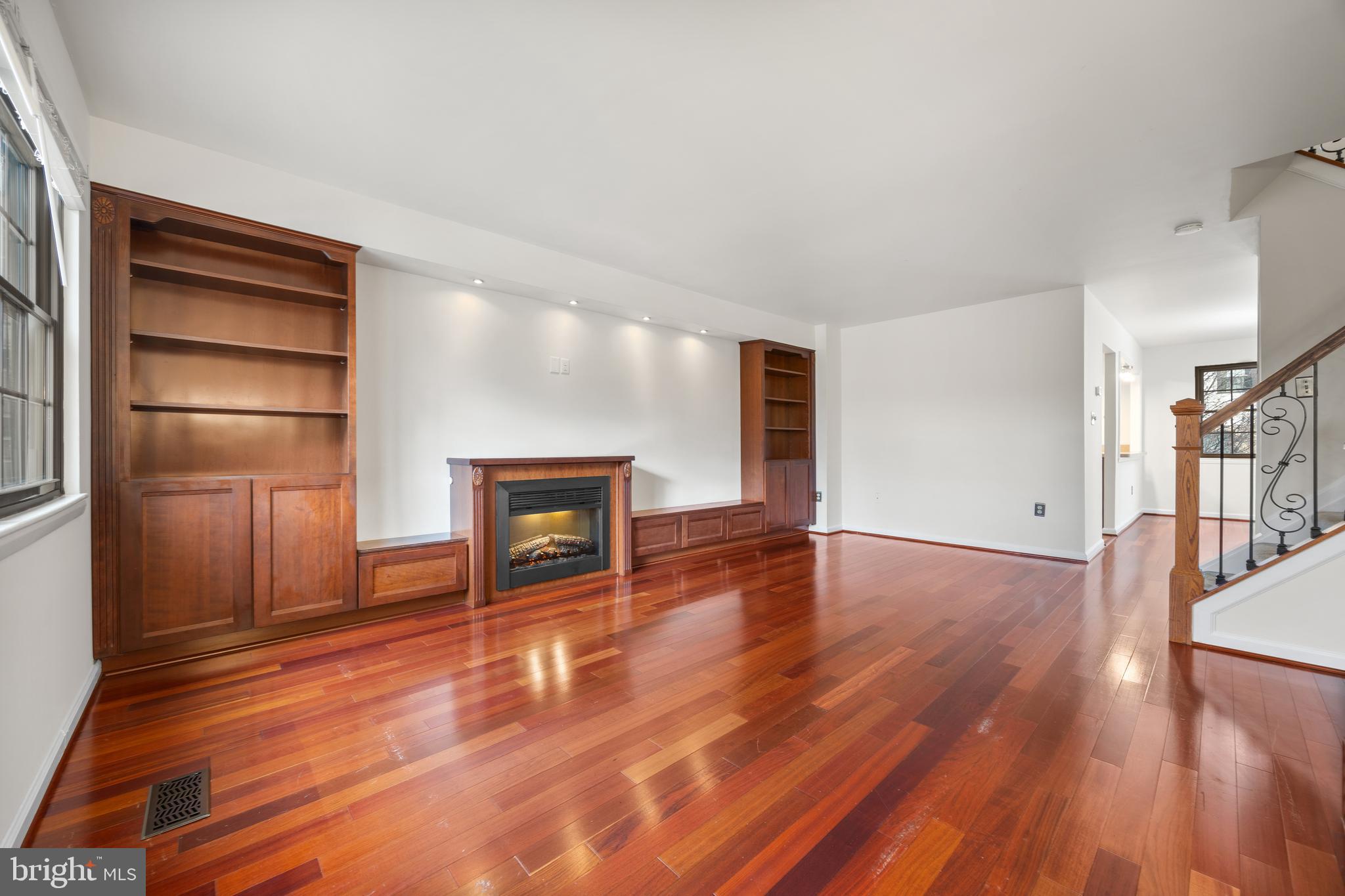 BROADFIELD AT WILTON FARM - Residential