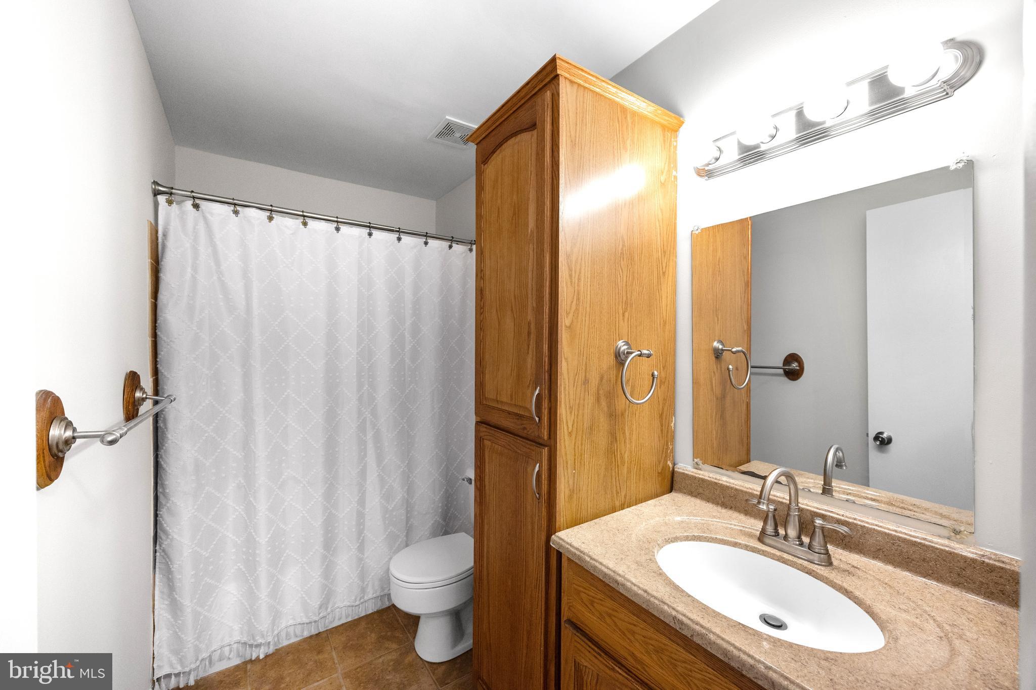 BROADFIELD AT WILTON FARM - Residential