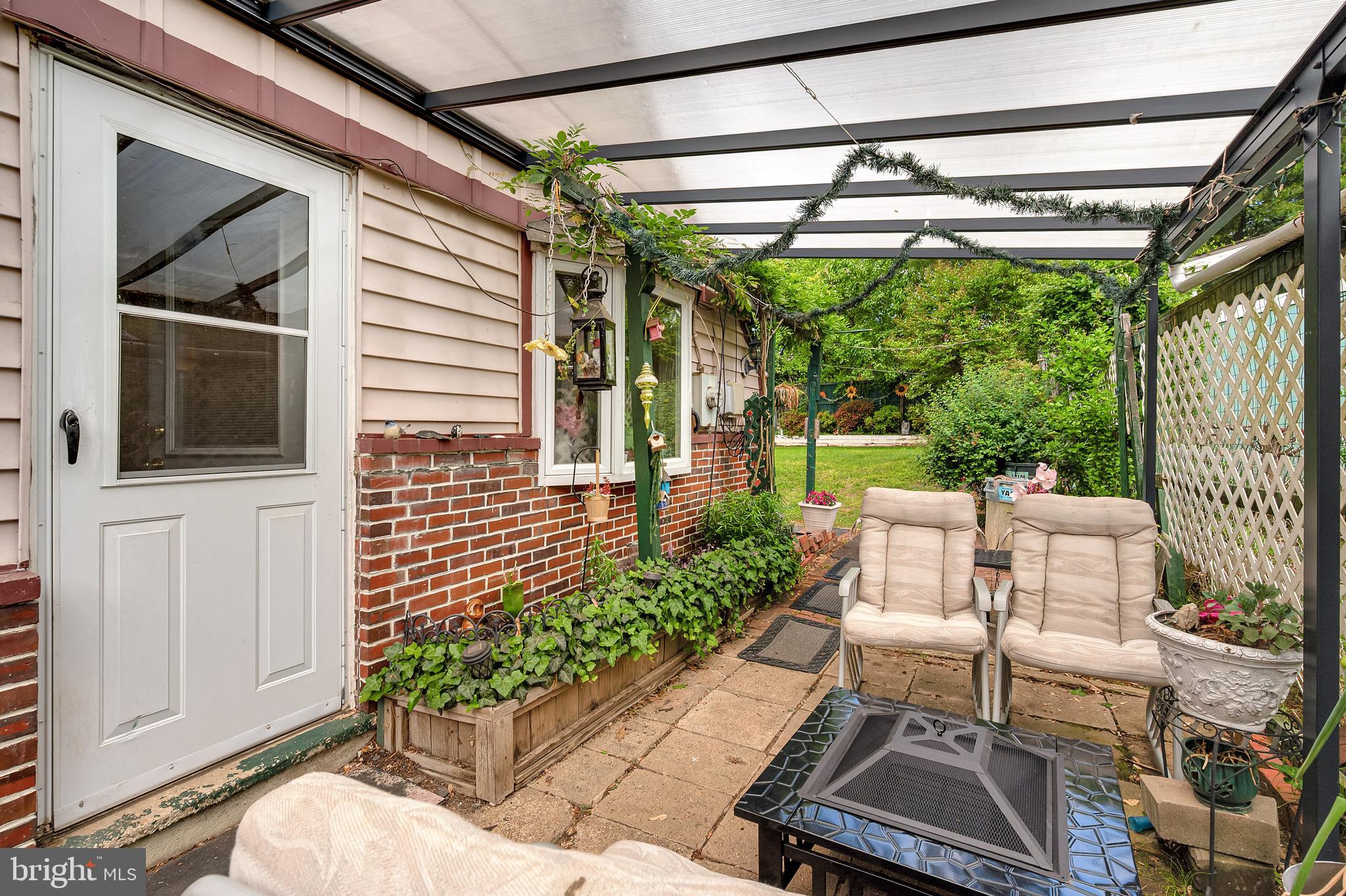 MCDONALD KNOLLS - Residential