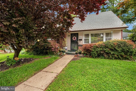 Homes For Sale - 703 Dryden Street<br/> SILVER SPRING, MD 20901