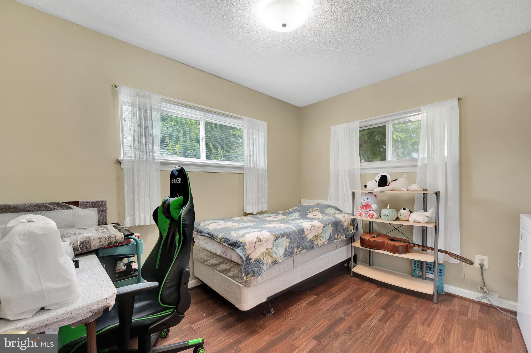 MCDONALD KNOLLS - Residential