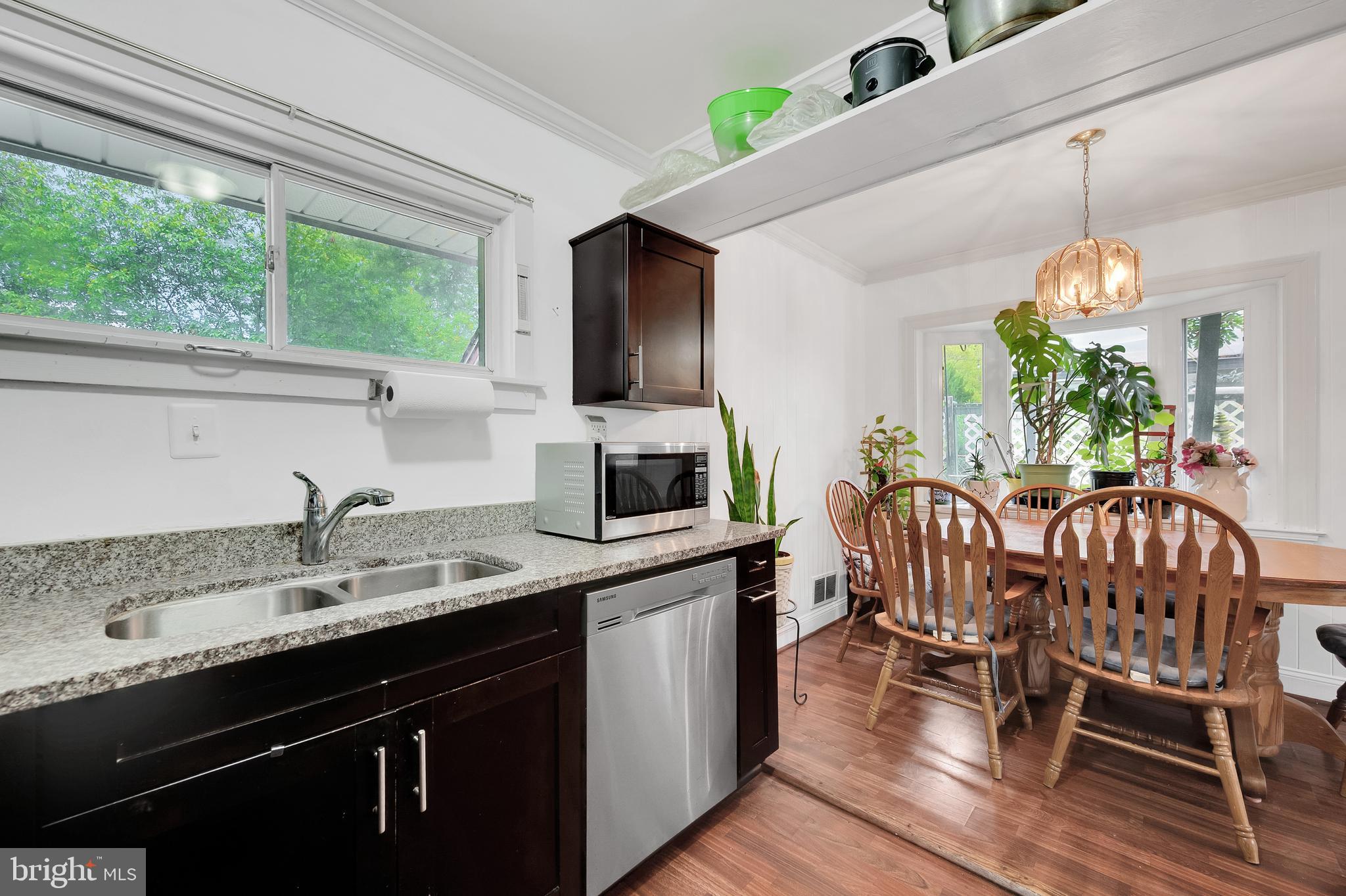 MCDONALD KNOLLS - Residential