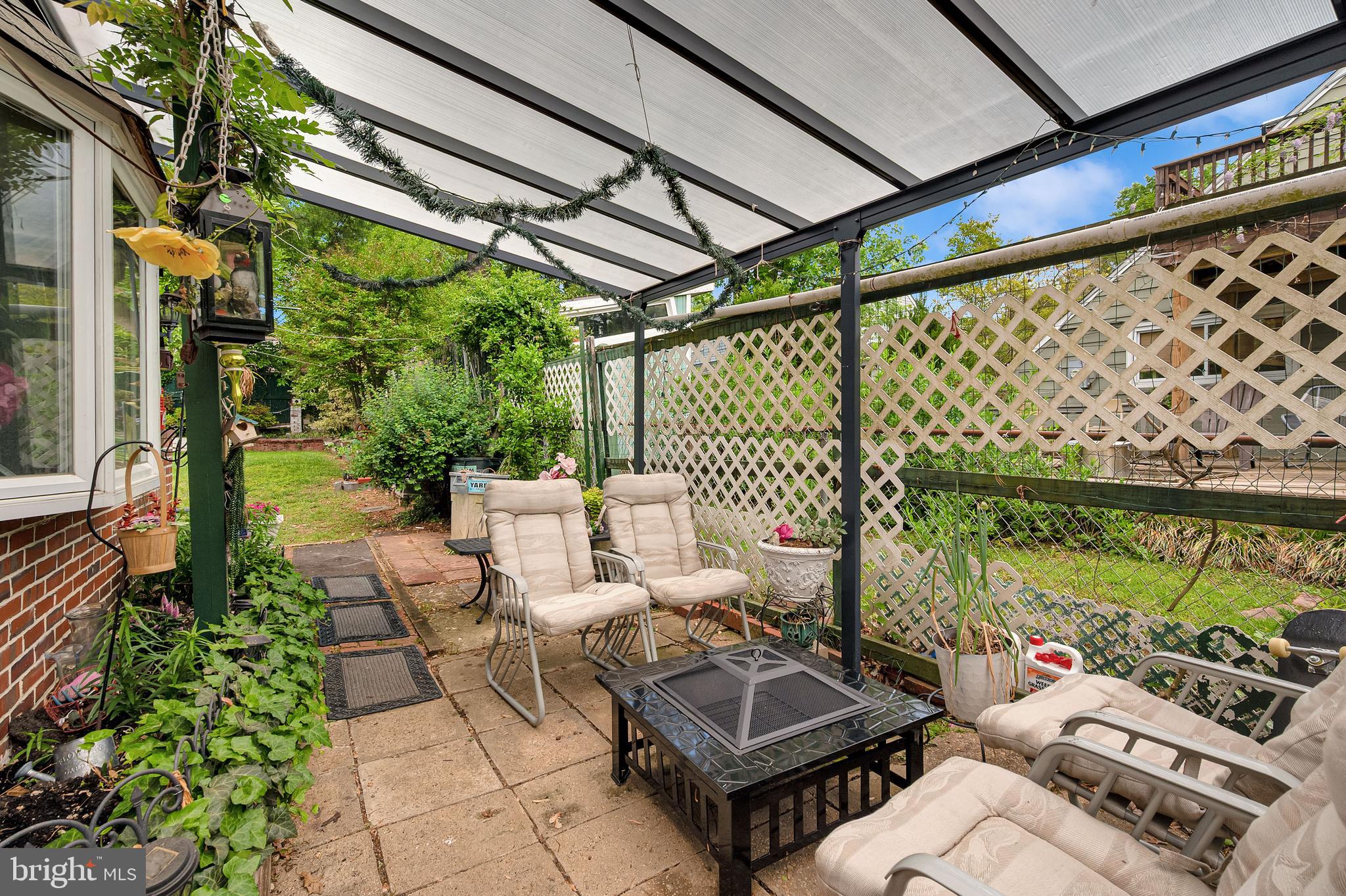 MCDONALD KNOLLS - Residential