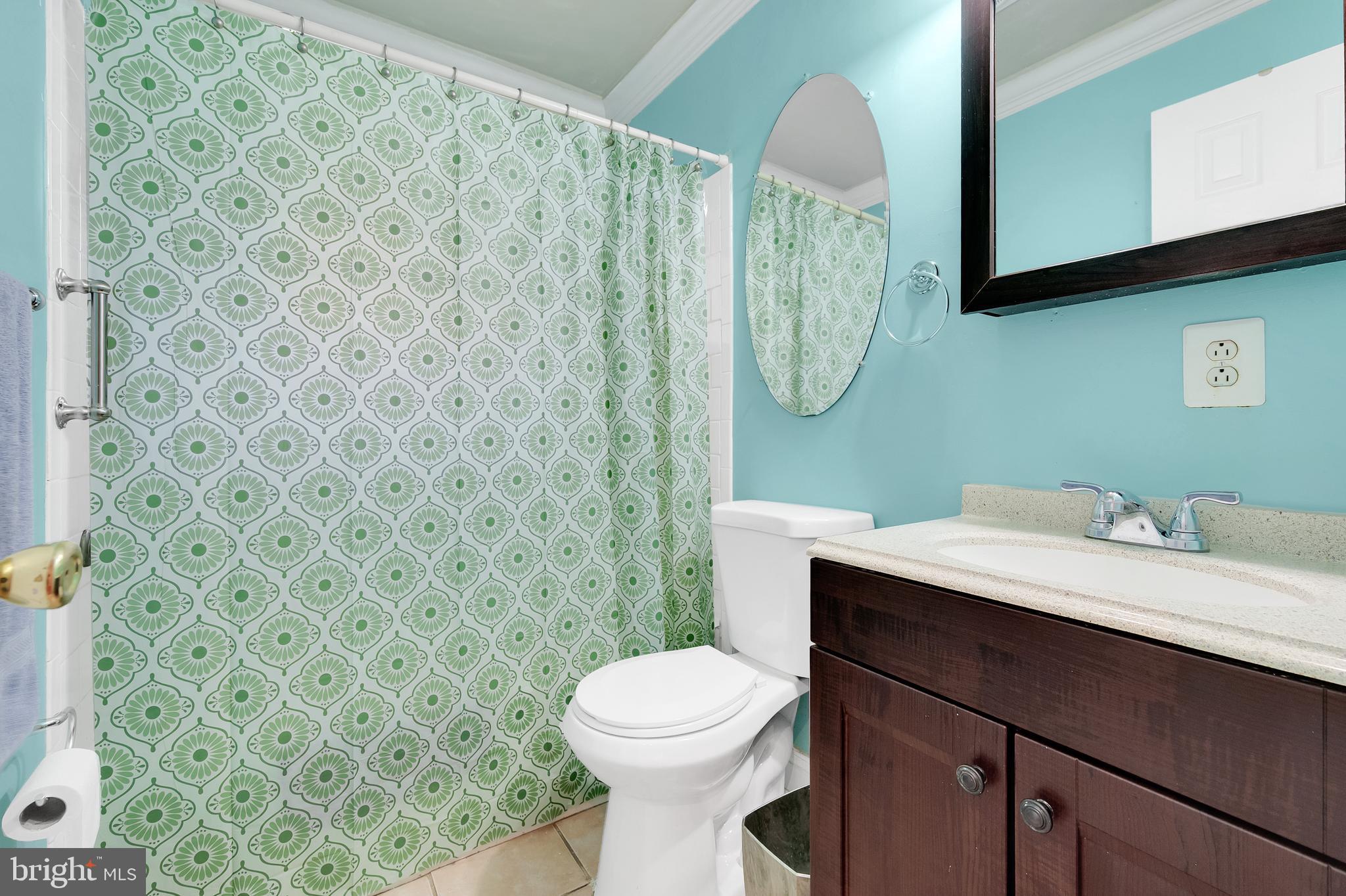 MCDONALD KNOLLS - Residential