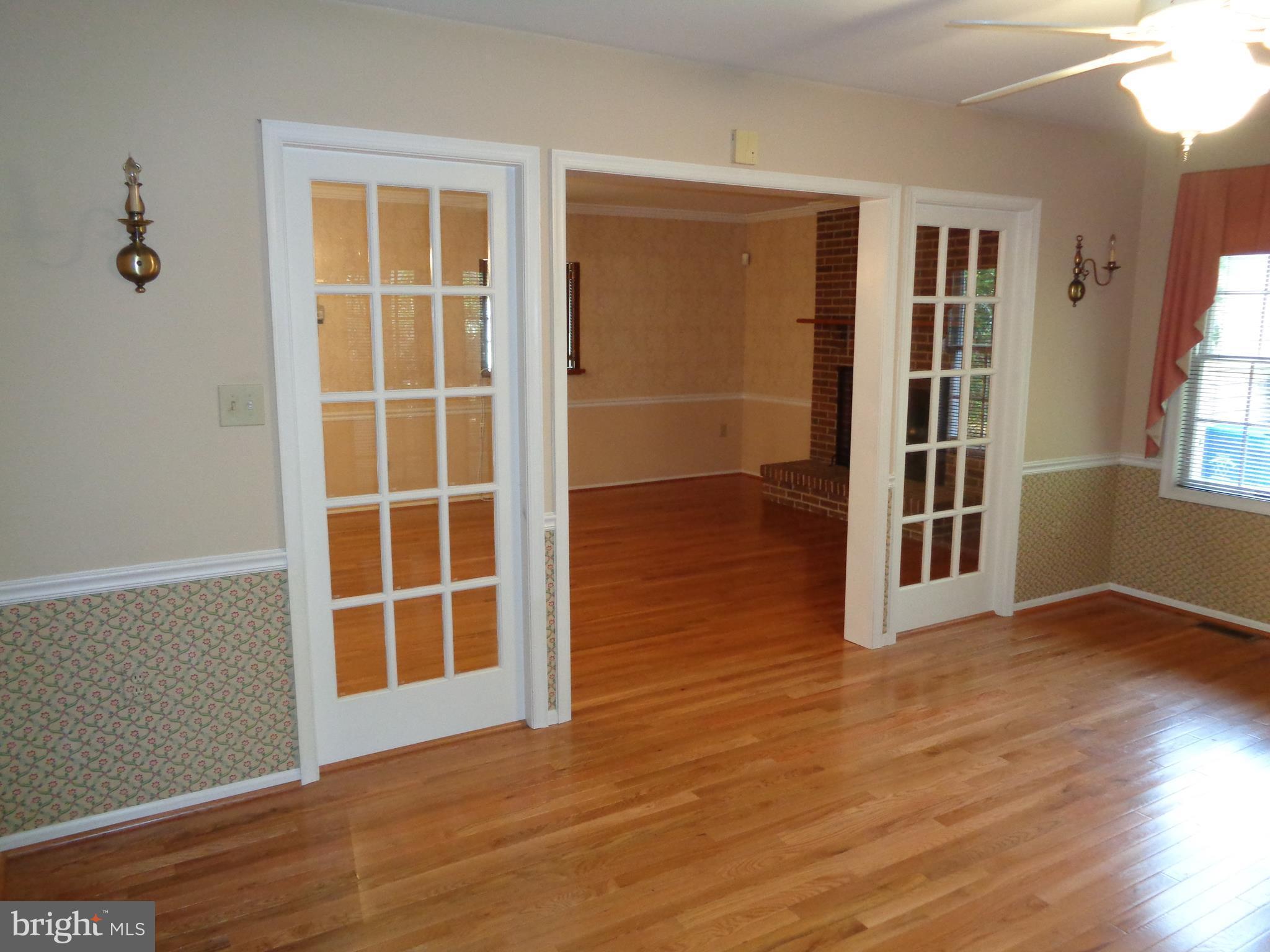 ST CHARLES SUB - HAMPSHIRE - Residential