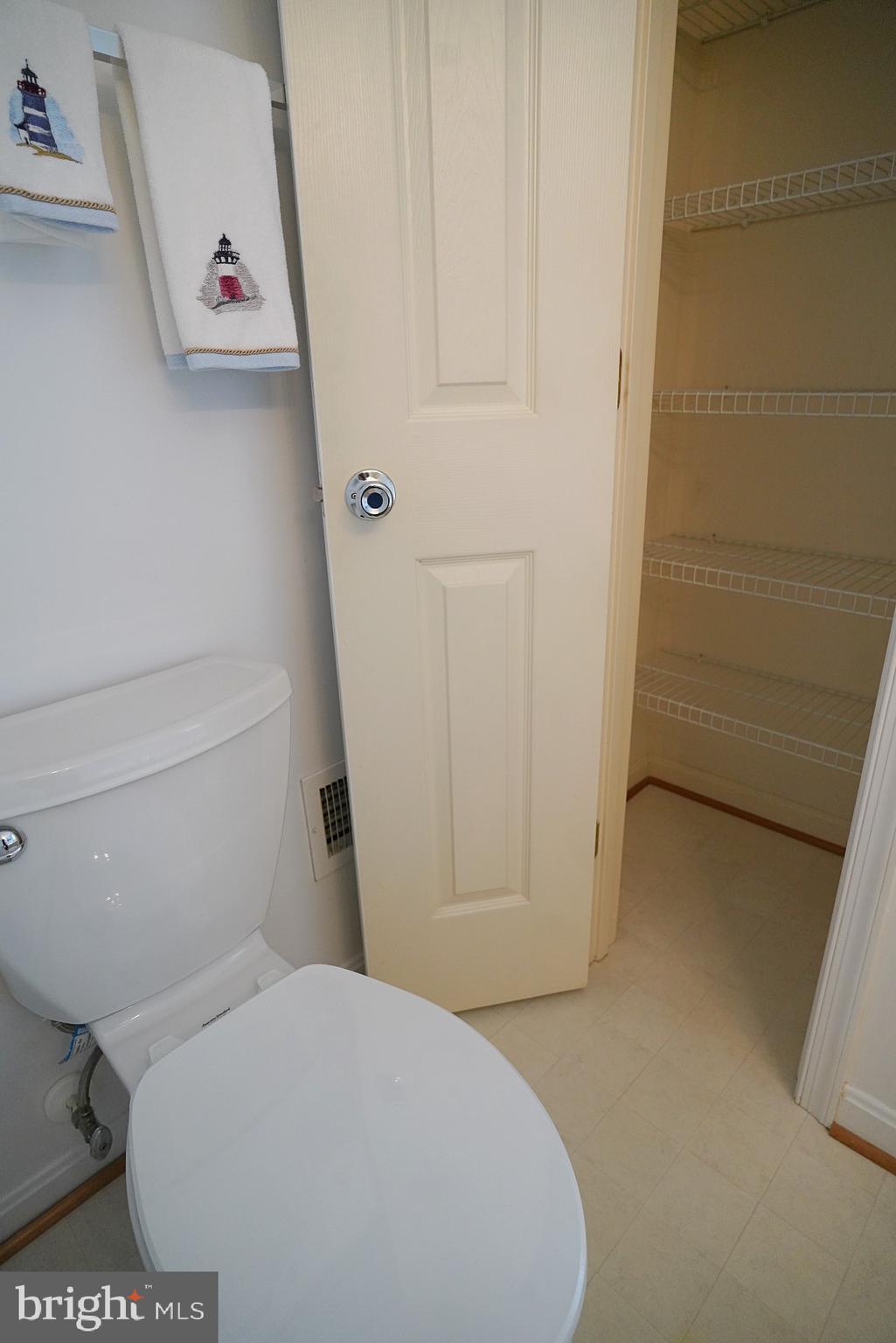 DORCHESTER NEIGHBORHOOD - Residential