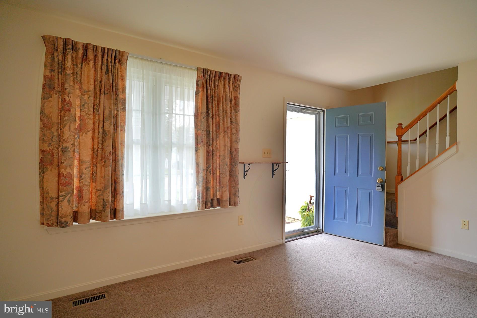 DORCHESTER NEIGHBORHOOD - Residential