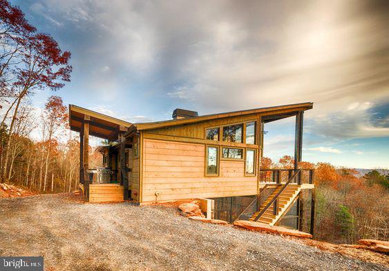 NONE AVAILABLE - Land