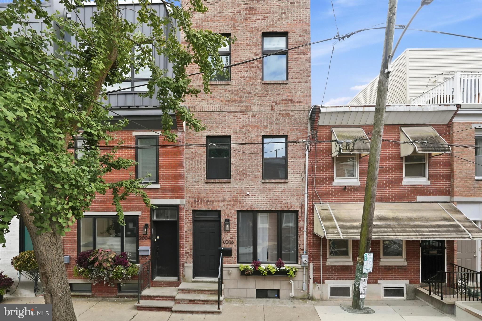 2006 SAINT ALBANS STREET