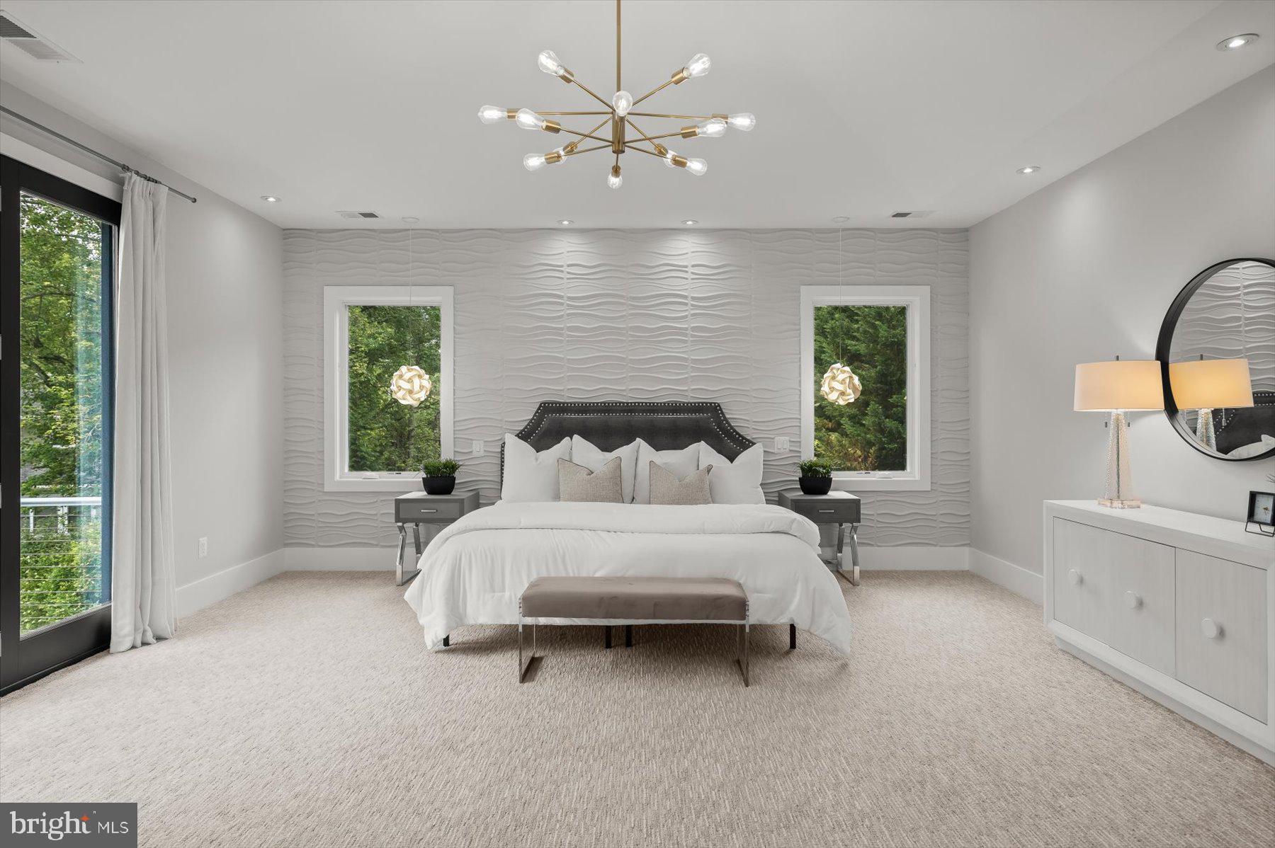 GOLF CLUB MANOR - Residential