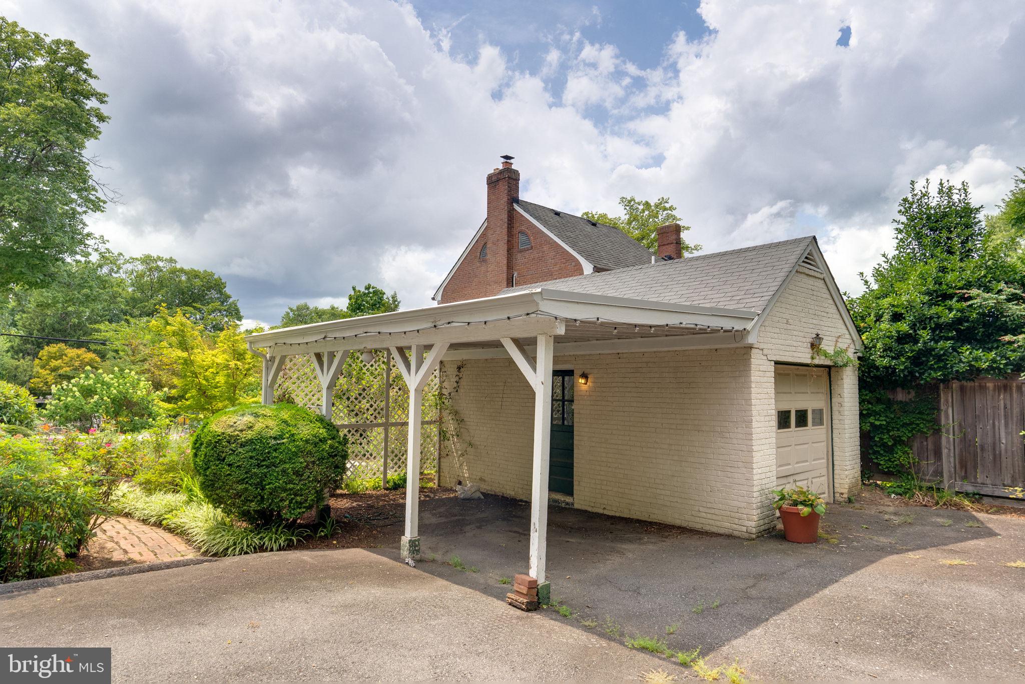 GEORGE WASHINGTON PARK - Residential