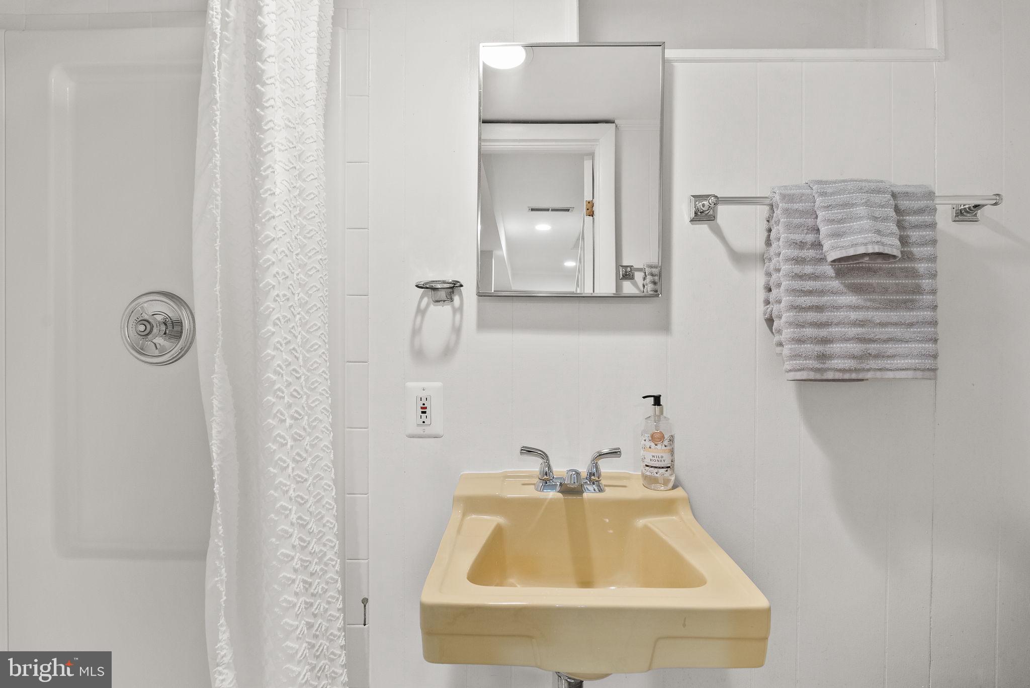 GEORGE WASHINGTON PARK - Residential