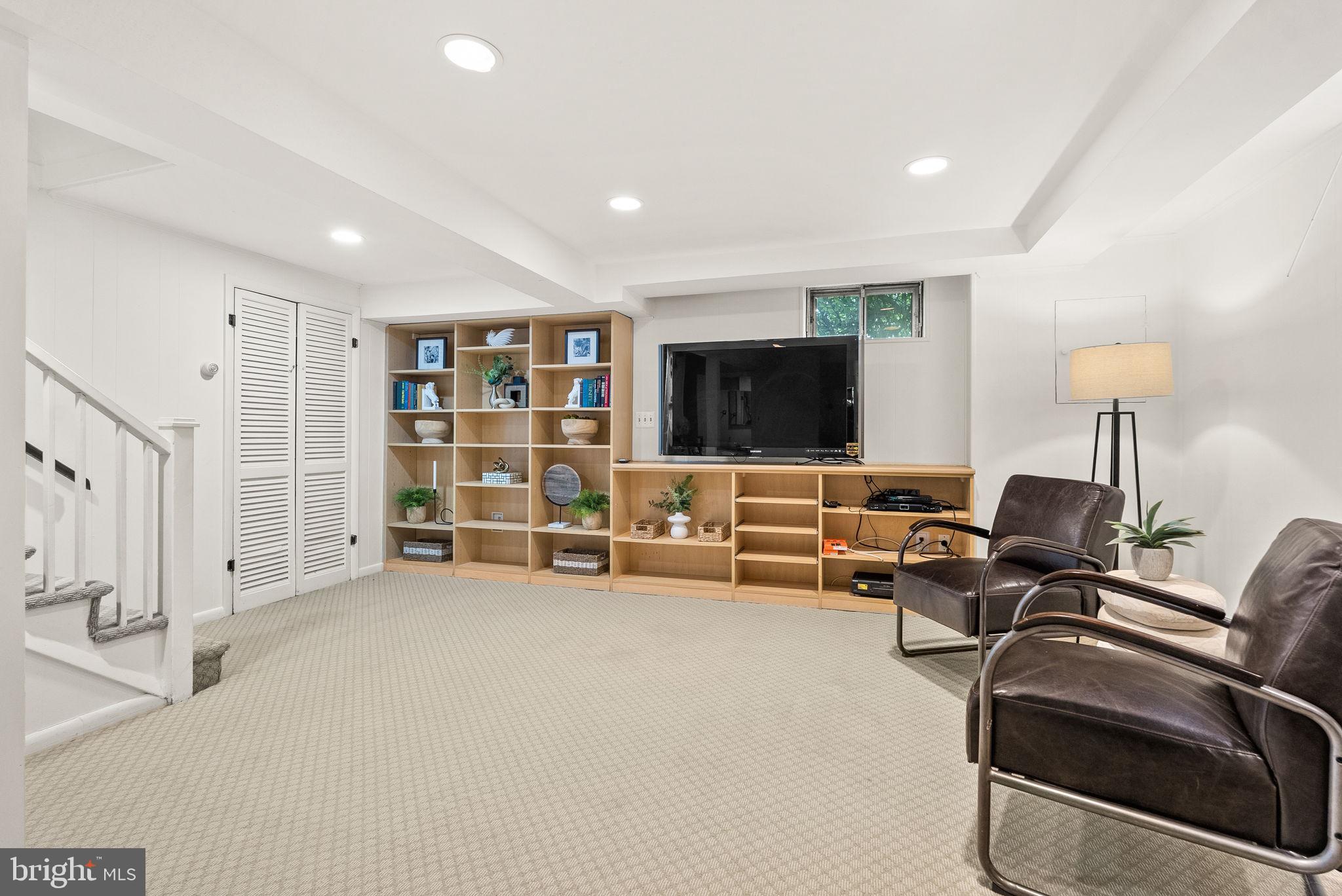 GEORGE WASHINGTON PARK - Residential