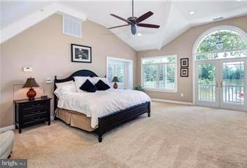 WEST RIVER - Residential