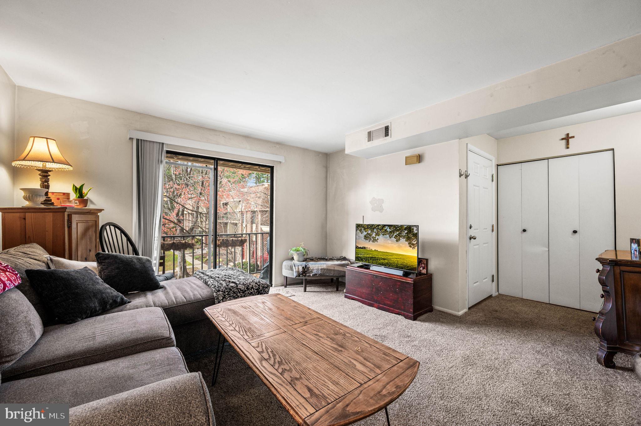 SAYBROOK VIL - Residential