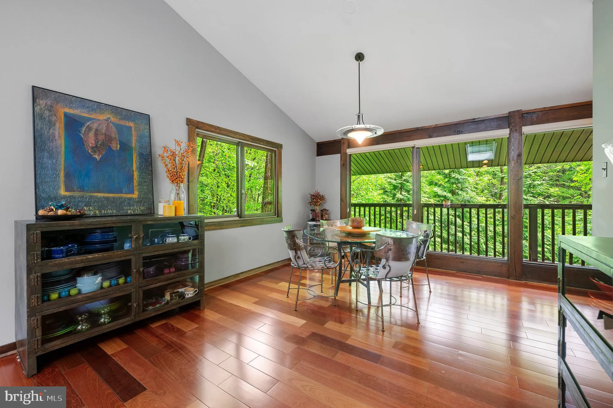 Berwyn, Pennsylvania 19312, United States, 4 Bedrooms Bedrooms, ,3 BathroomsBathrooms,Residential,Contingent,126917