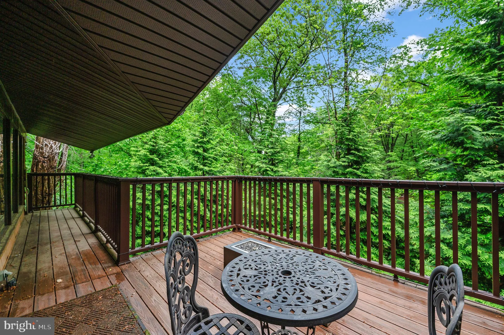 Berwyn, Pennsylvania 19312, United States, 4 Bedrooms Bedrooms, ,3 BathroomsBathrooms,Residential,Contingent,126917