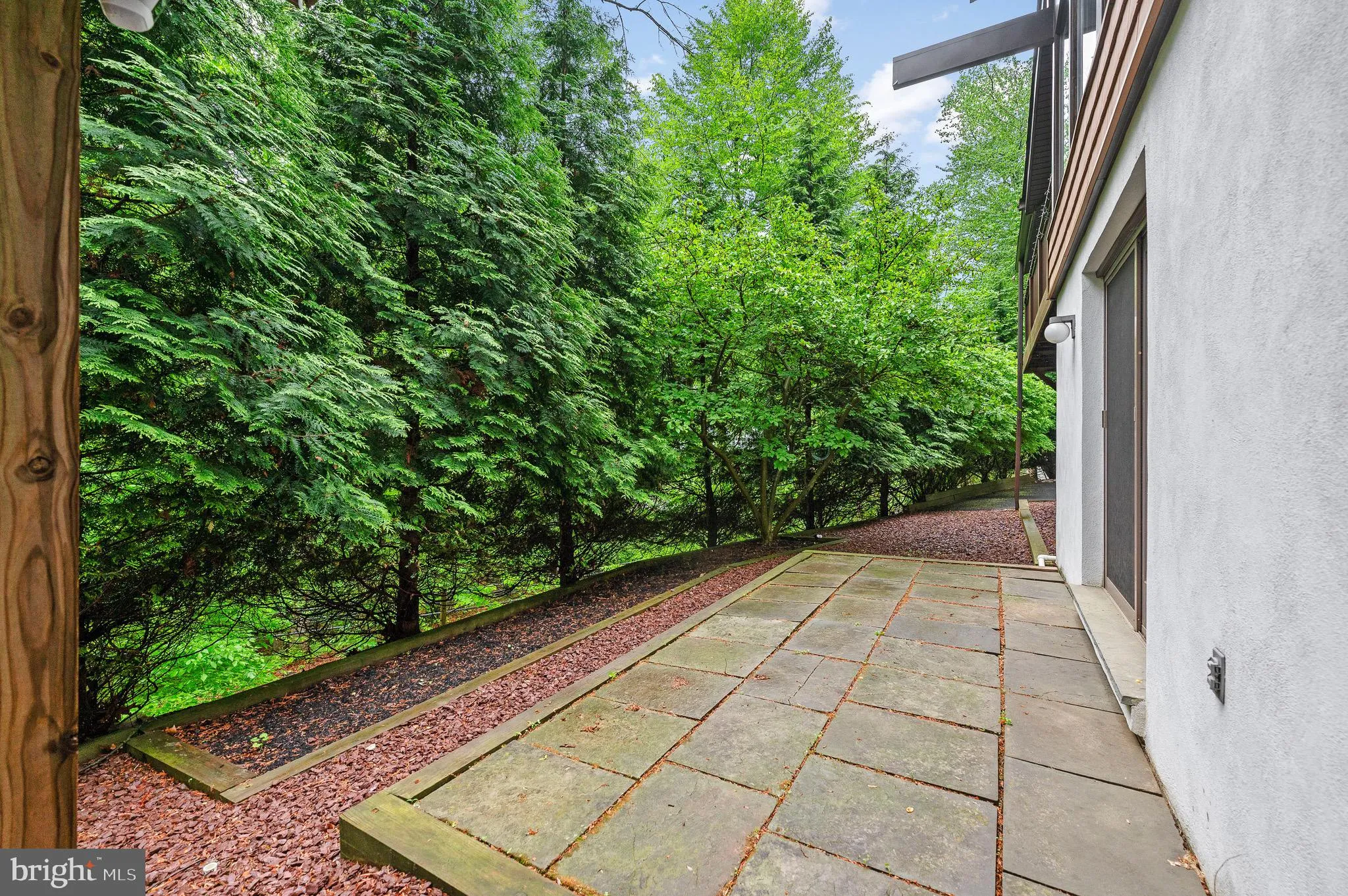 Berwyn, Pennsylvania 19312, United States, 4 Bedrooms Bedrooms, ,3 BathroomsBathrooms,Residential,Contingent,126917