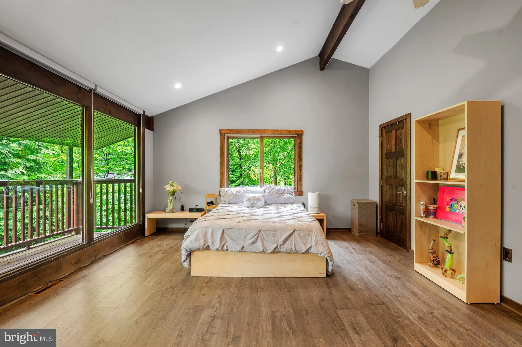 Berwyn, Pennsylvania 19312, United States, 4 Bedrooms Bedrooms, ,3 BathroomsBathrooms,Residential,Contingent,126917