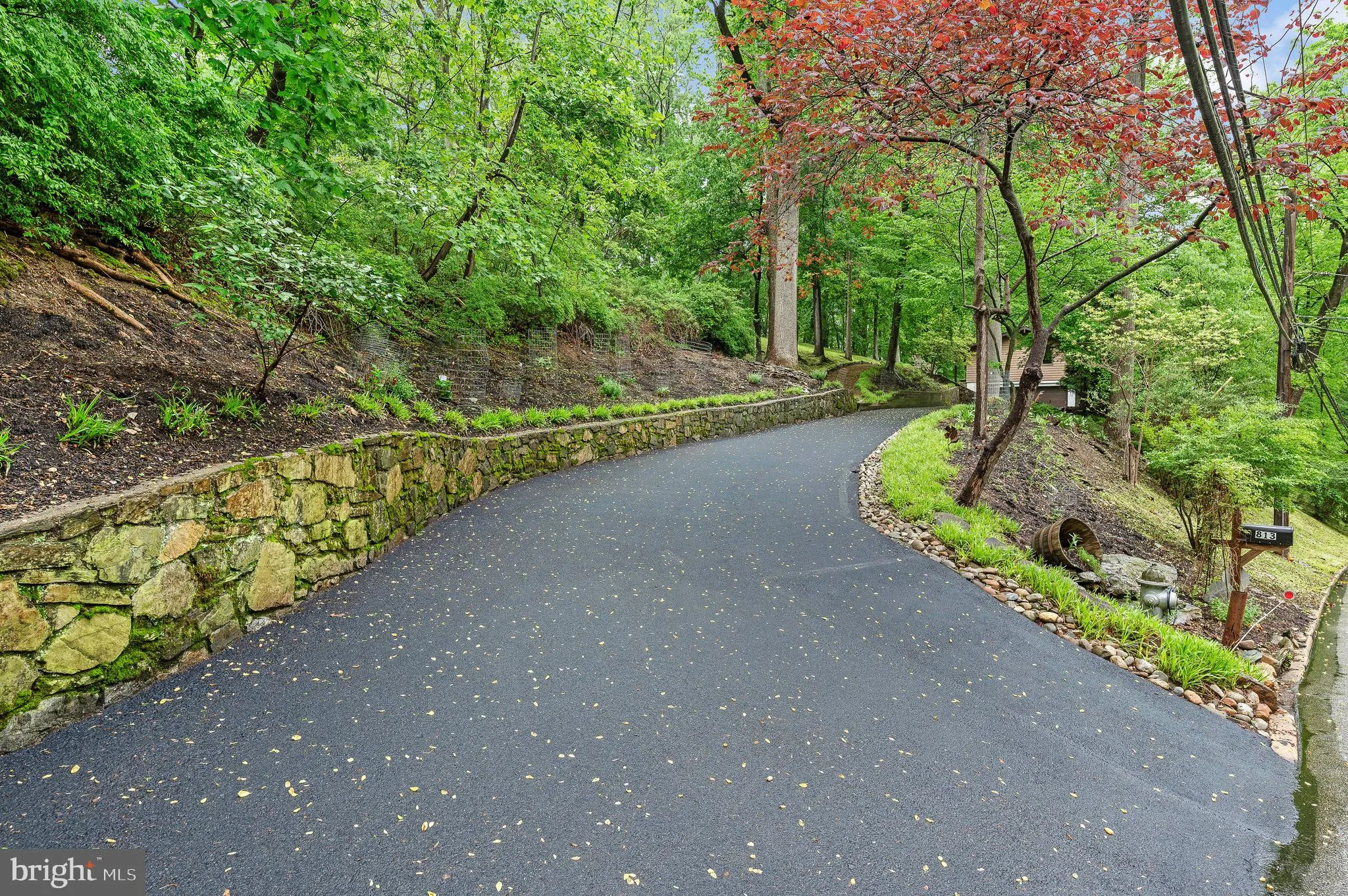 Berwyn, Pennsylvania 19312, United States, 4 Bedrooms Bedrooms, ,3 BathroomsBathrooms,Residential,Contingent,126917