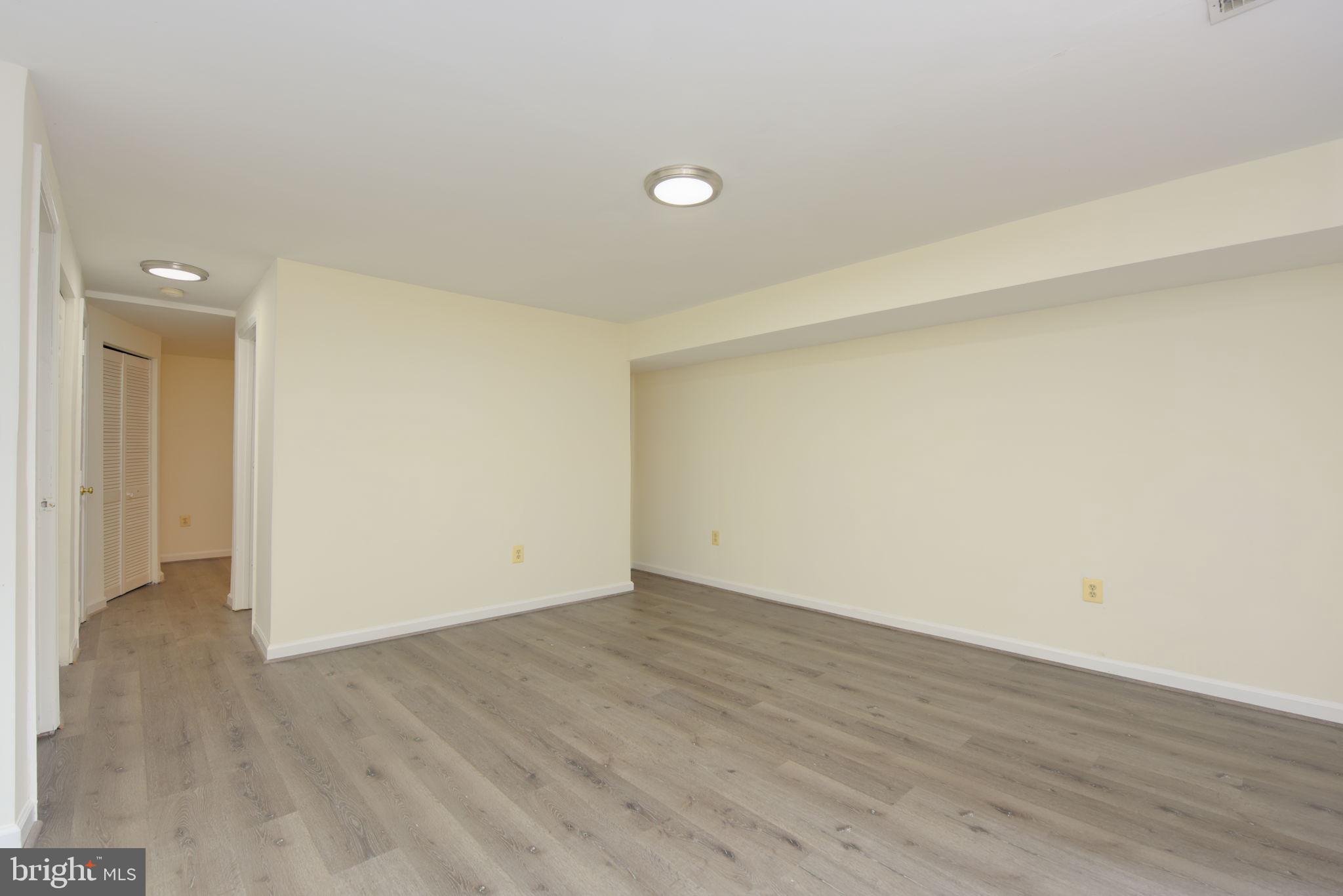 PRINCETON WOODS - Residential Lease