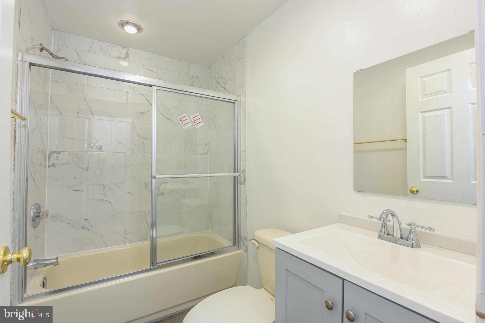 PRINCETON WOODS - Residential Lease