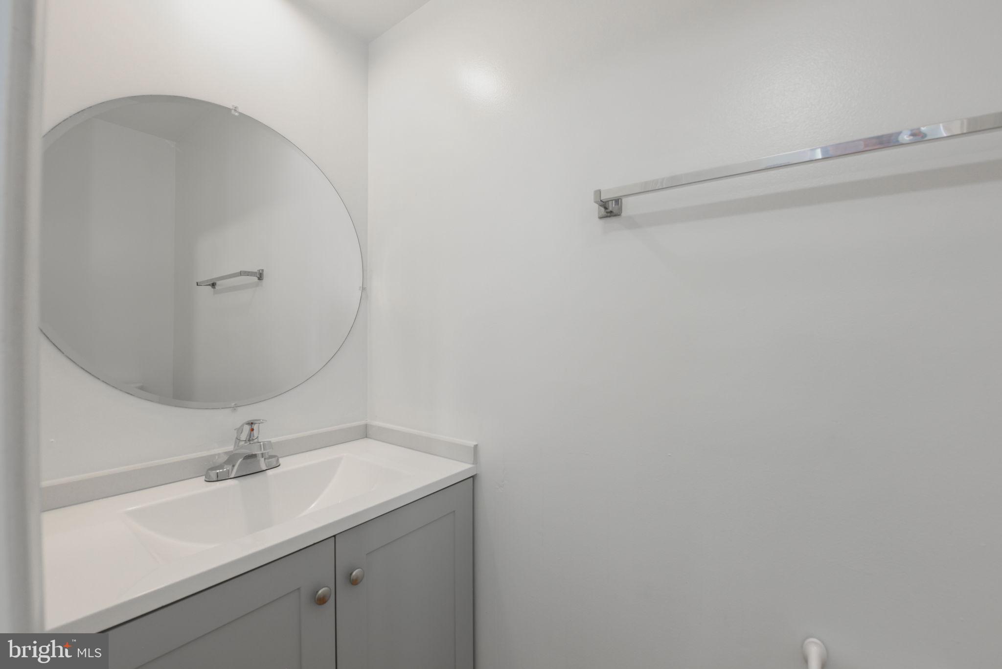 PRINCETON WOODS - Residential Lease