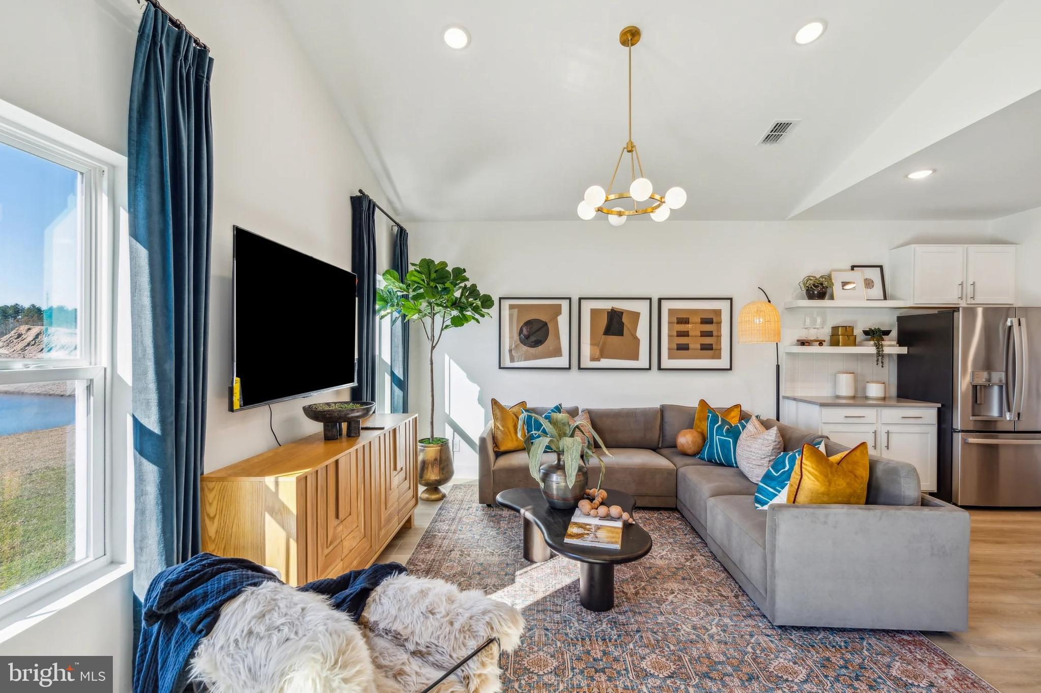 LIBERTY RUN - Residential