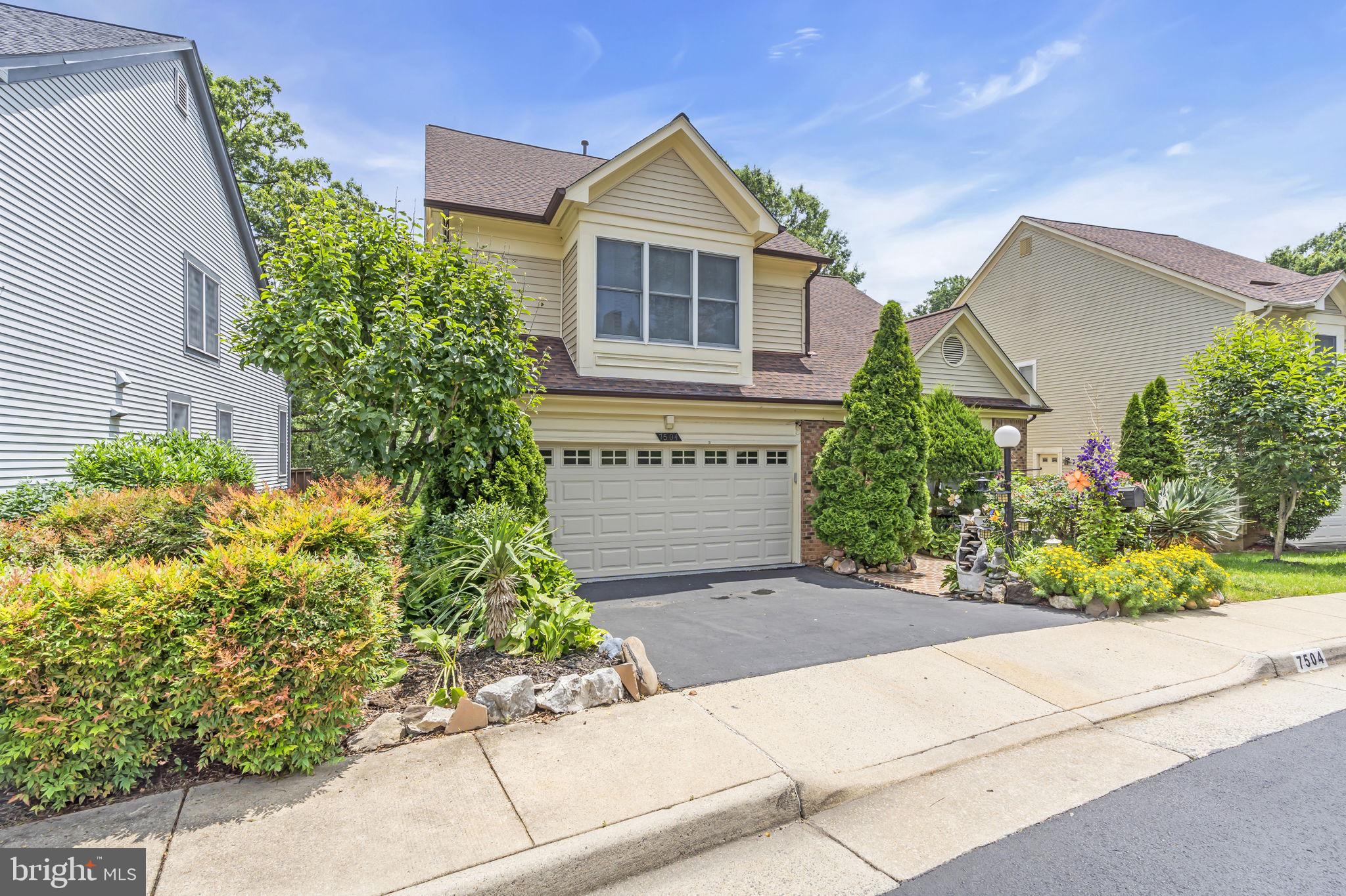 7504 WALNUT HILL LANE