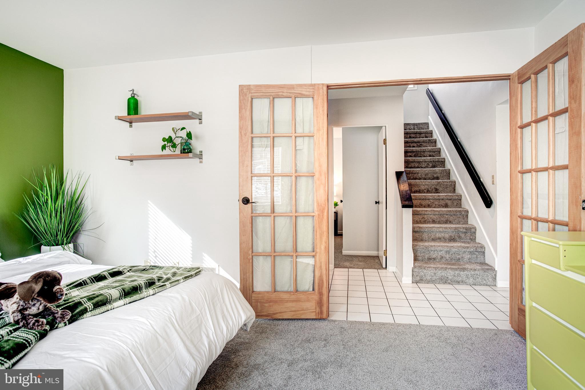 THE HILL - Residential