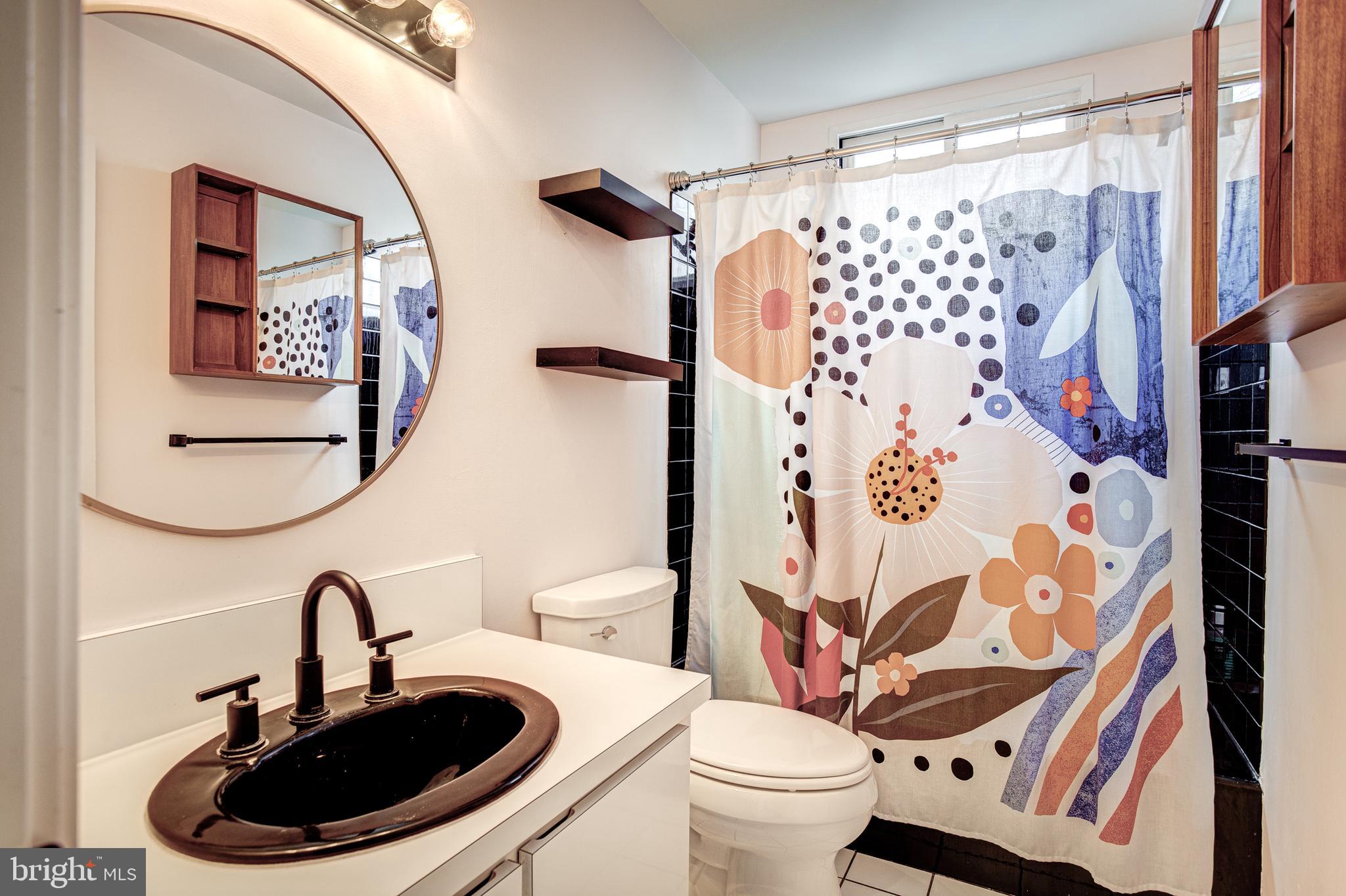 THE HILL - Residential