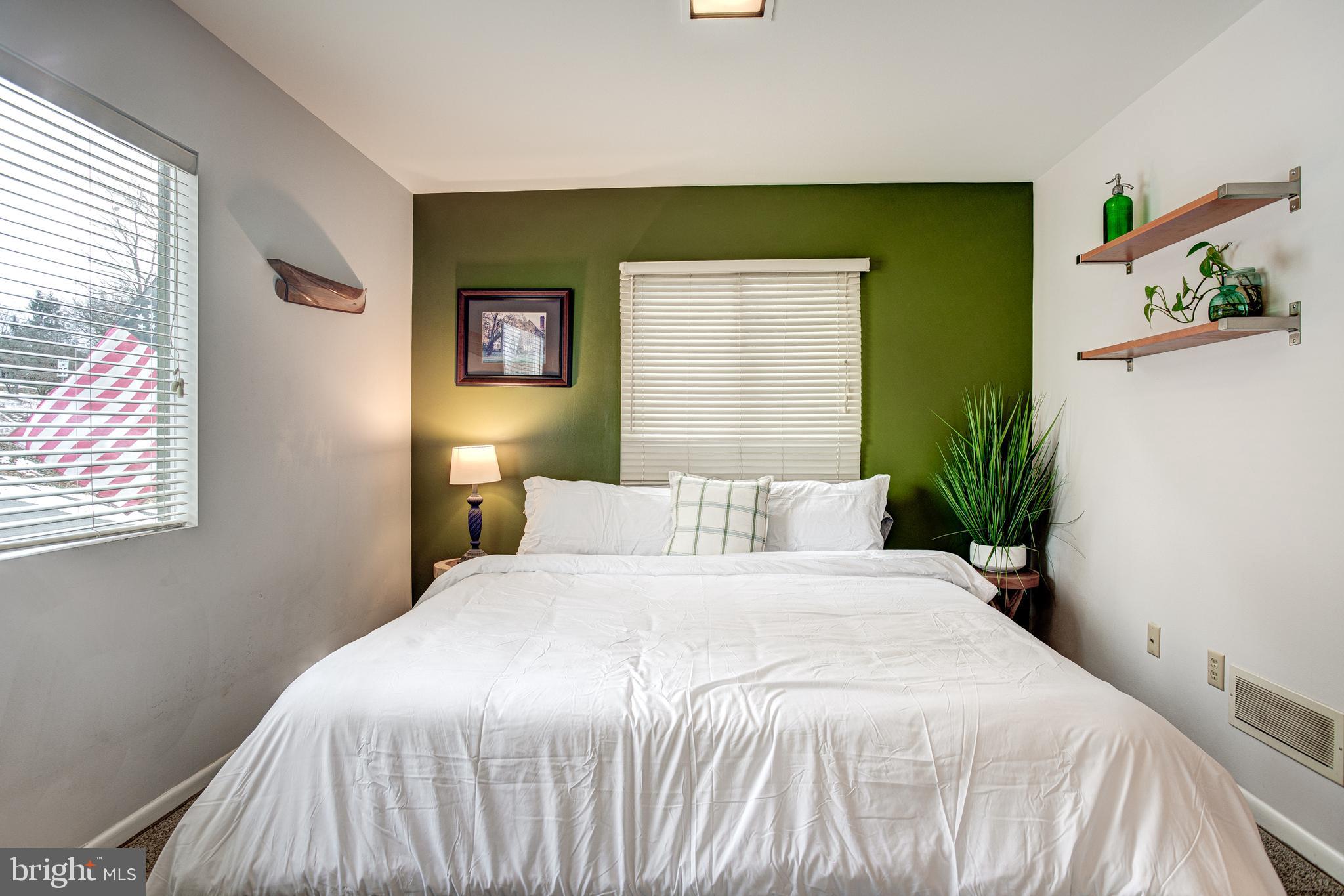 THE HILL - Residential