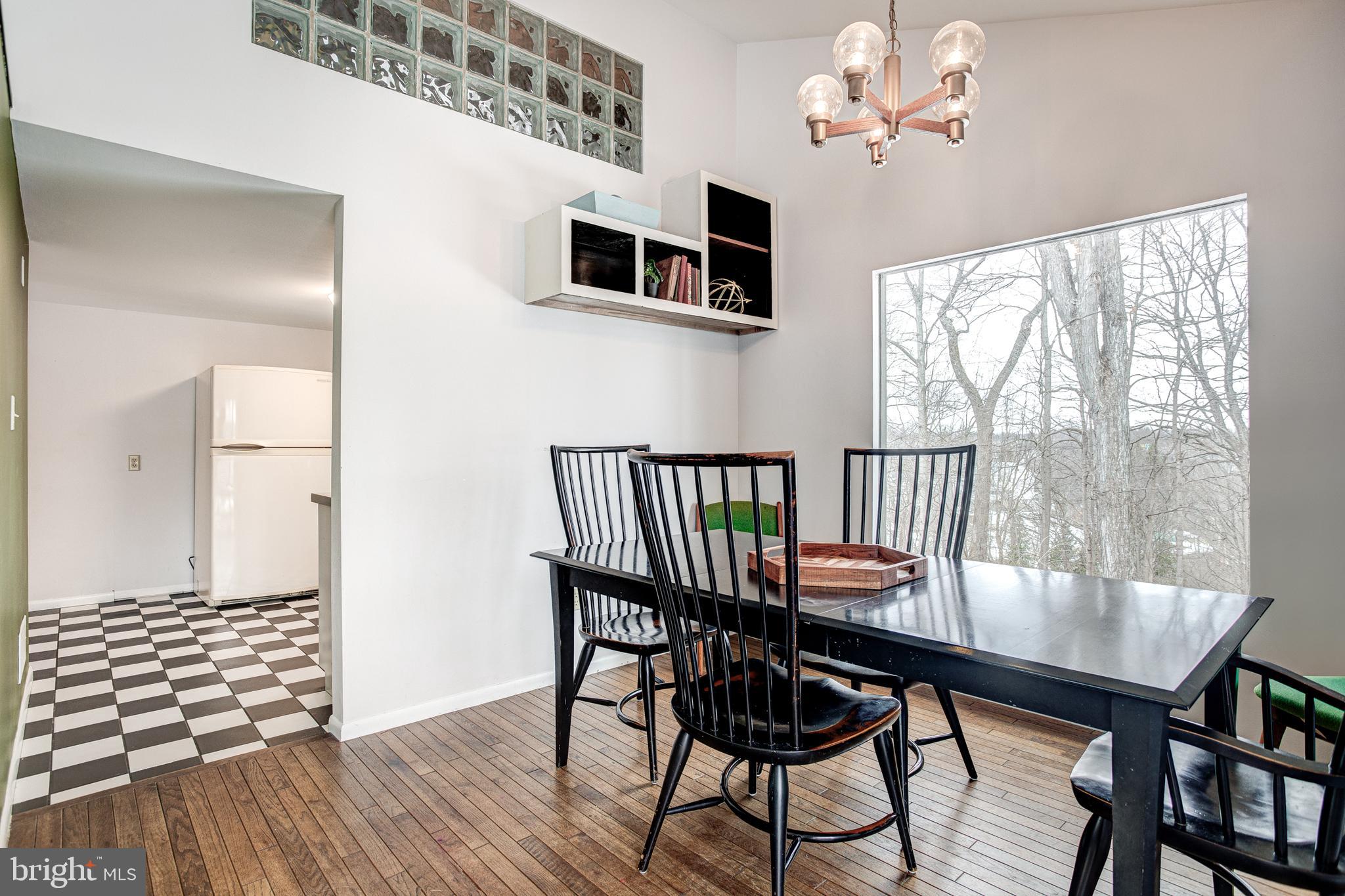 THE HILL - Residential