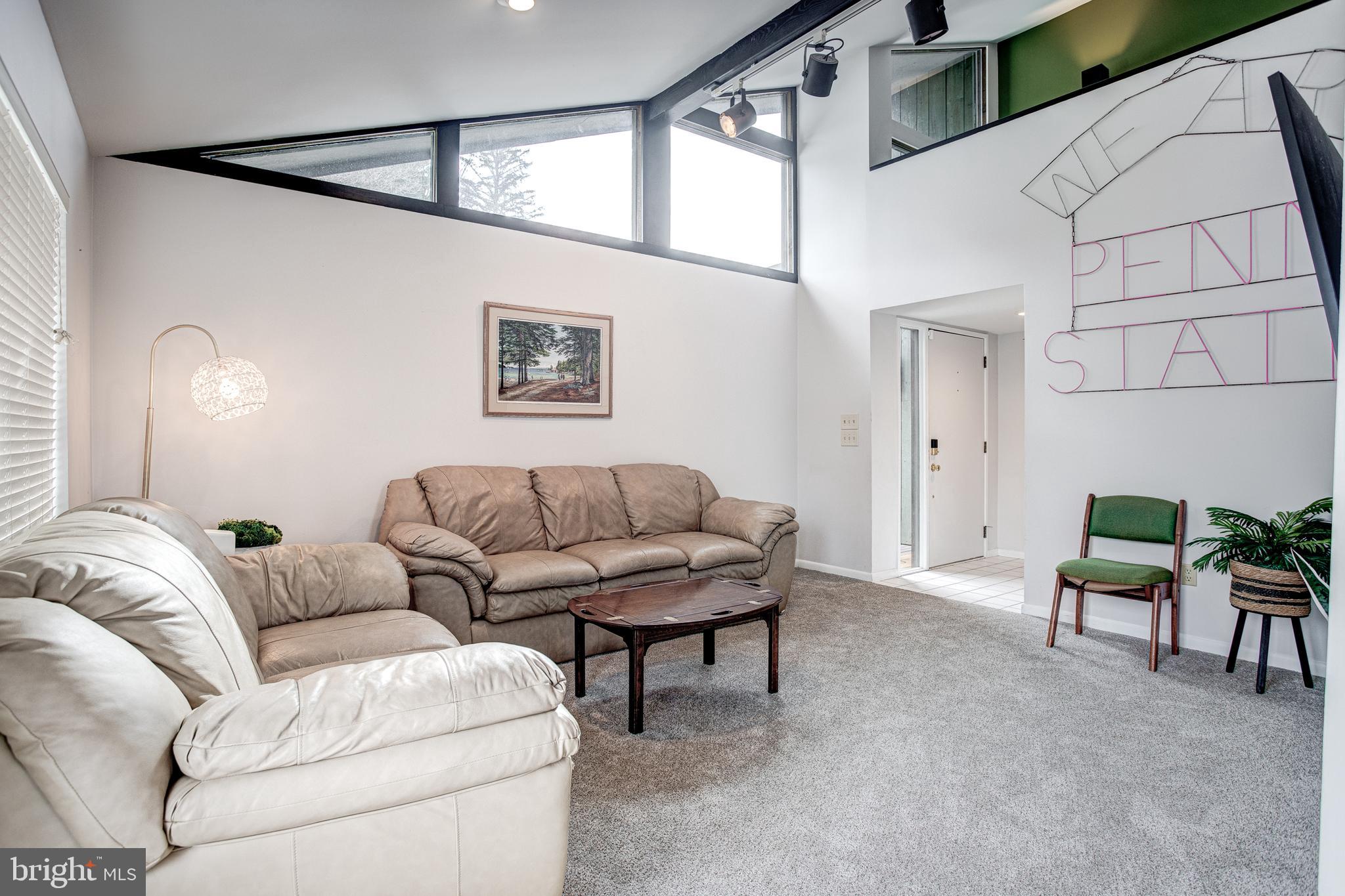 THE HILL - Residential