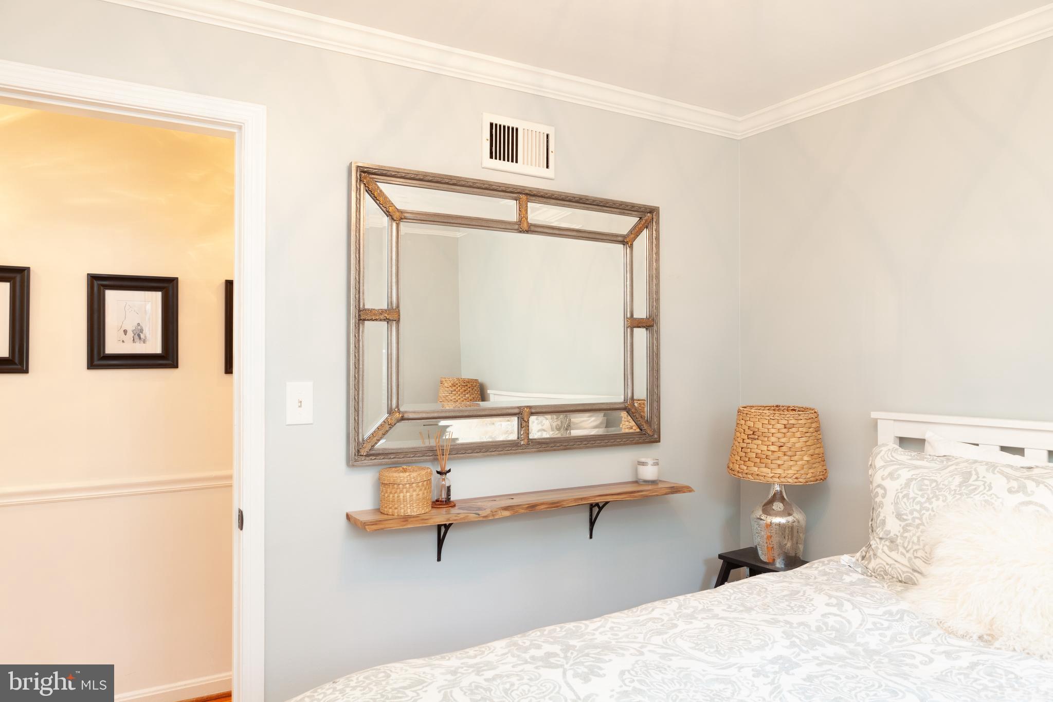 OLD TOWN ALEXANDRIA - Residential Lease