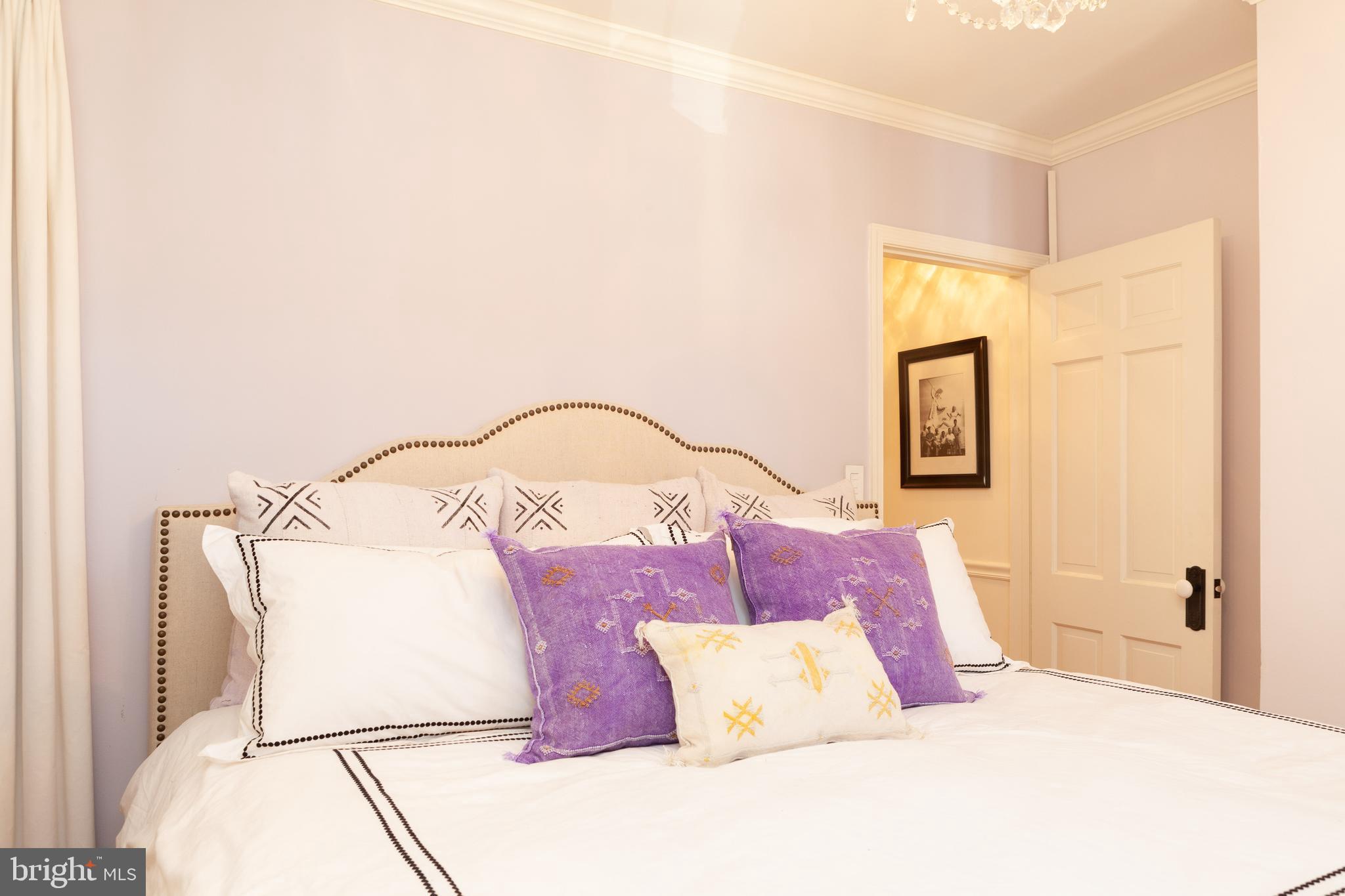 OLD TOWN ALEXANDRIA - Residential Lease