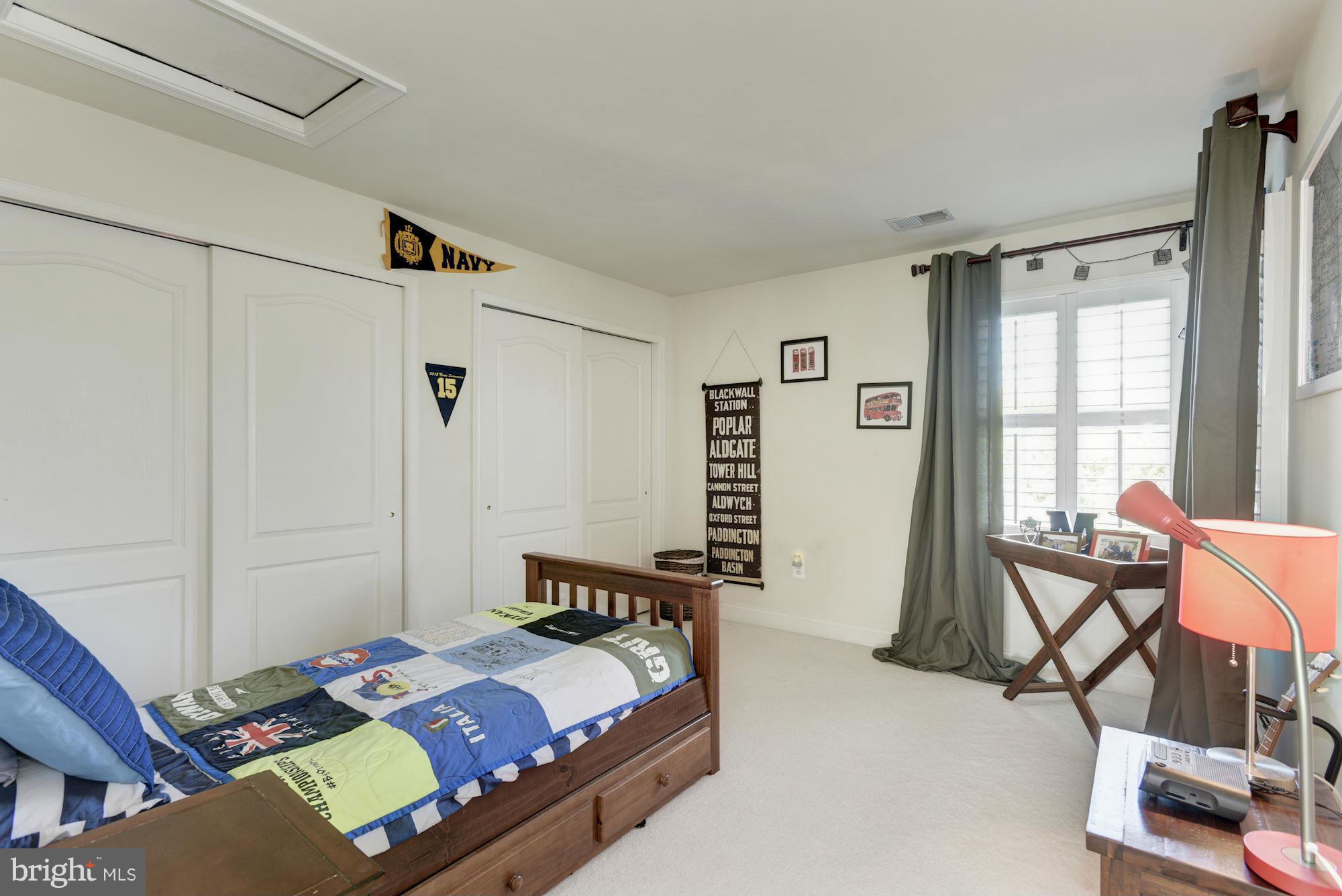 BELMONT - Residential Lease