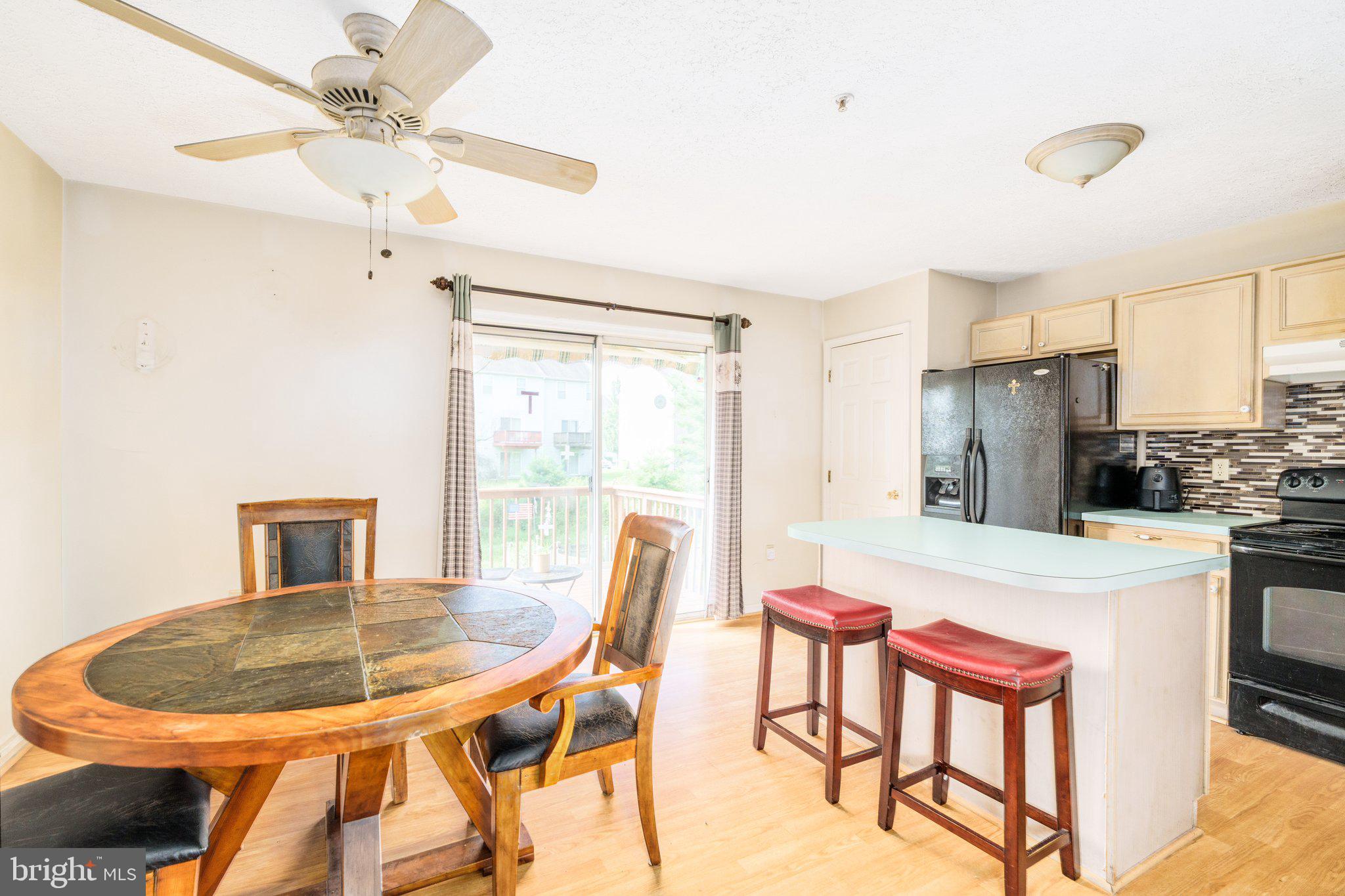 PERSIMMON CREEK - Residential