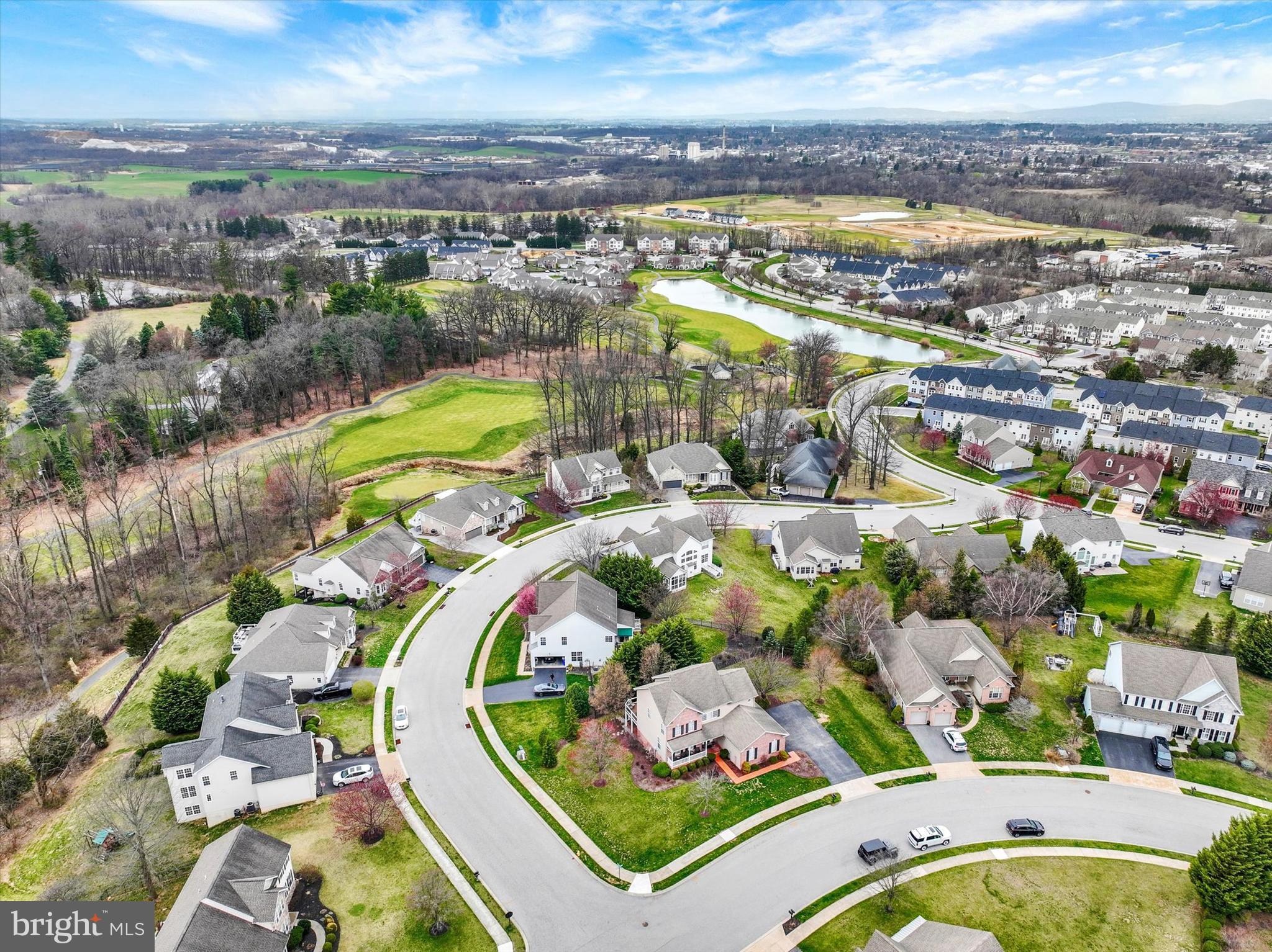 ROYAL OAKS - Residential