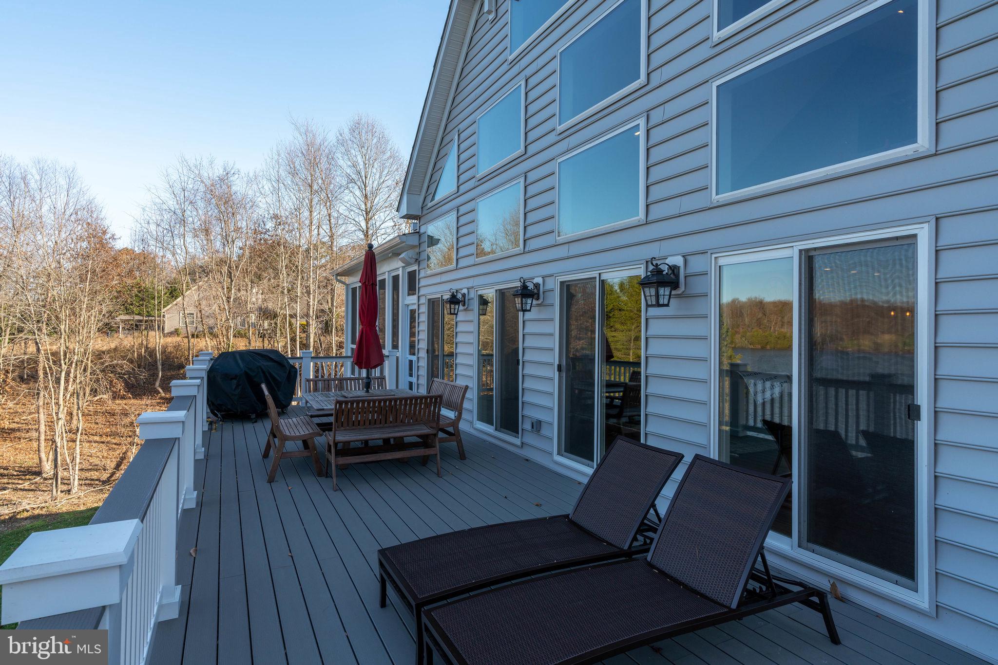 SUMMERVIEW POINT - Residential