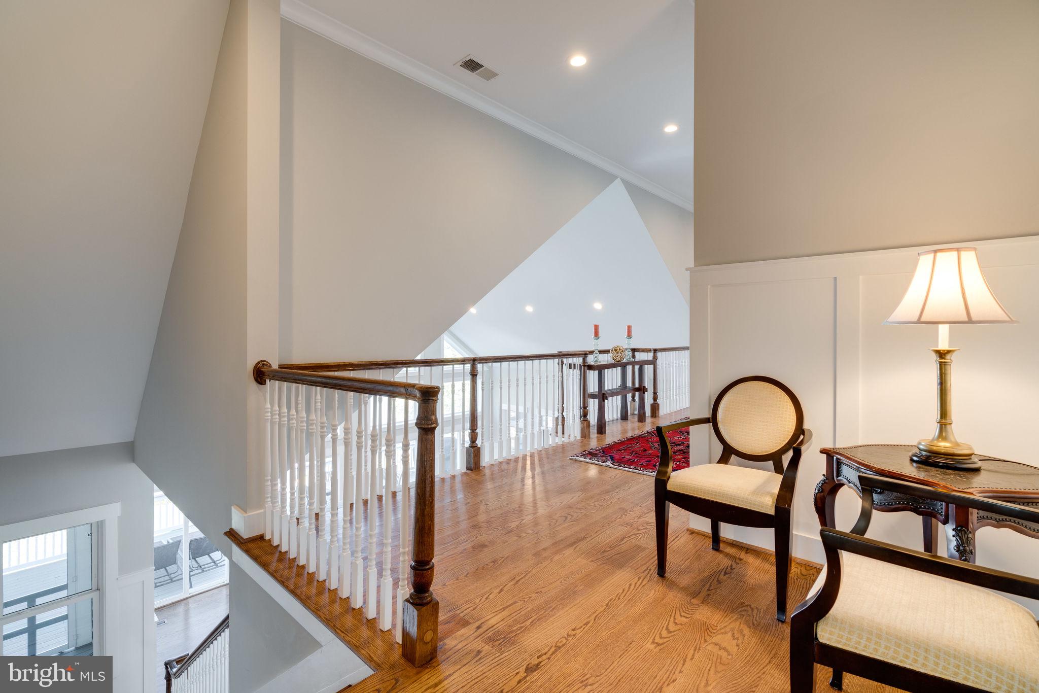 SUMMERVIEW POINT - Residential