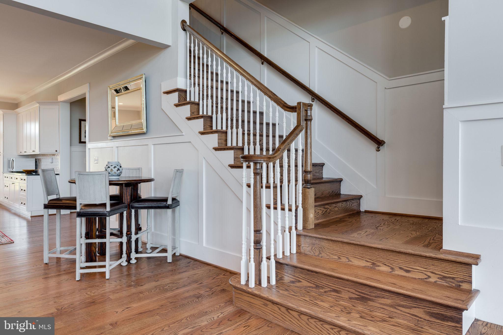 SUMMERVIEW POINT - Residential