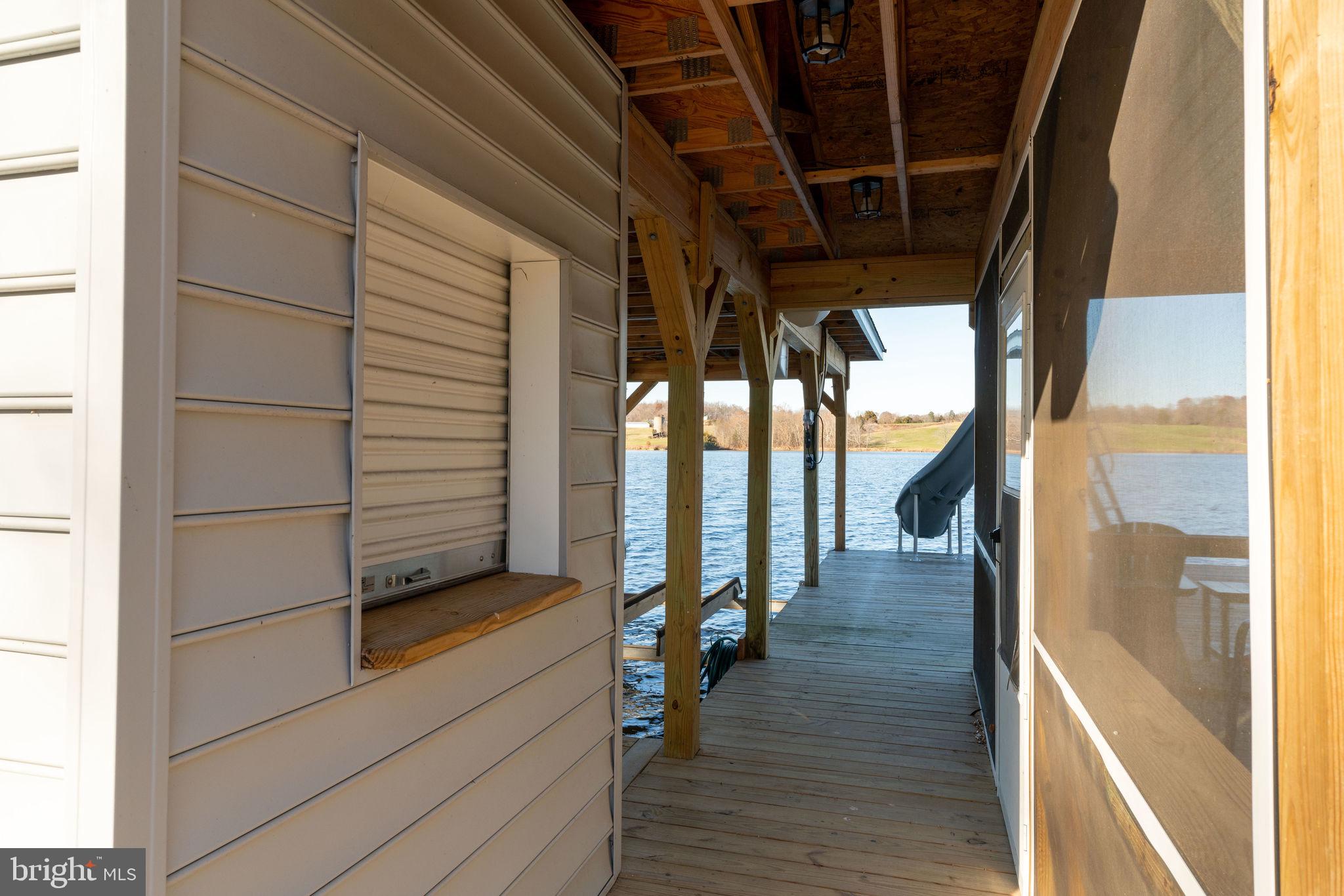 SUMMERVIEW POINT - Residential