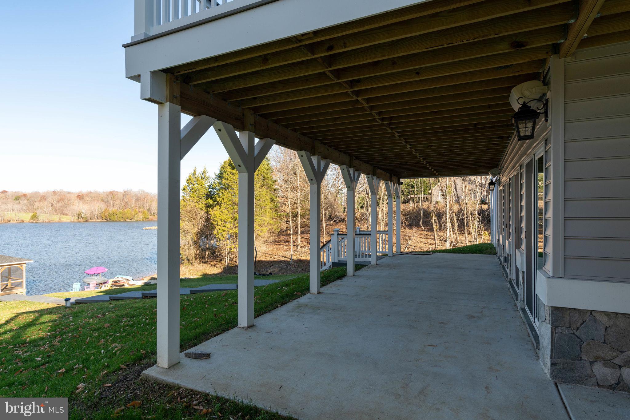 SUMMERVIEW POINT - Residential