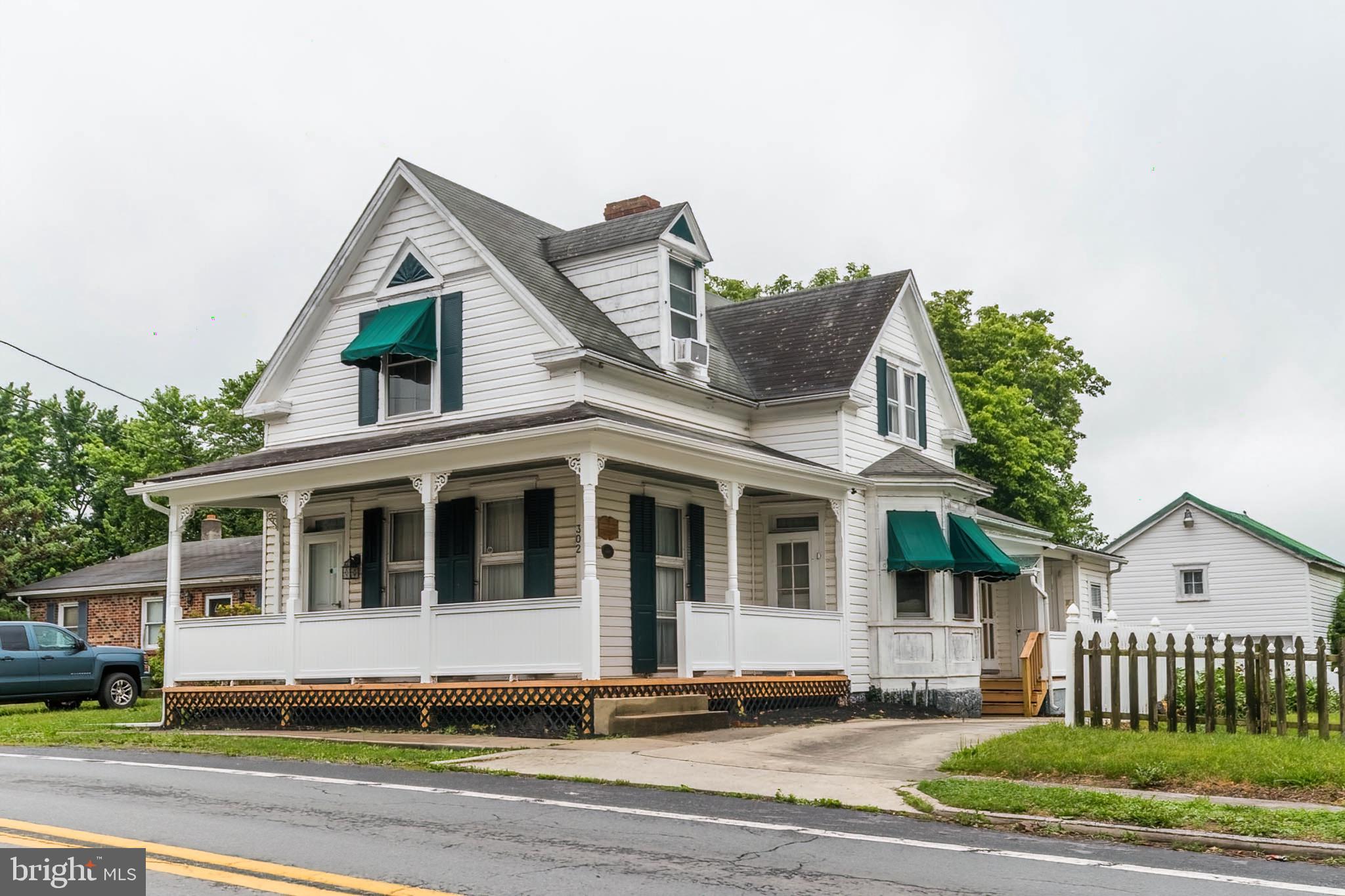 TOWN OF HEDGESVILLE - Residential