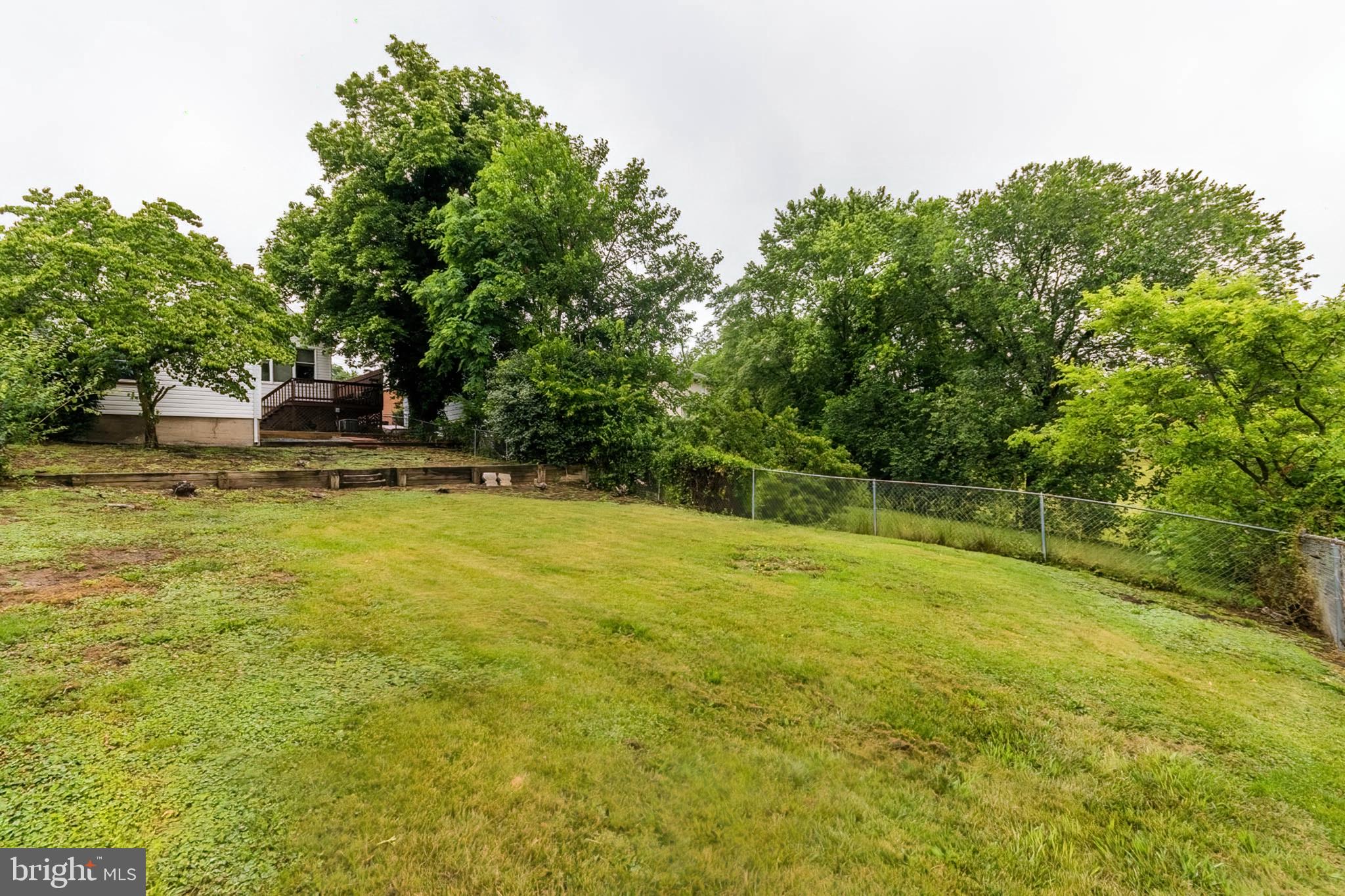 TOWN OF HEDGESVILLE - Residential