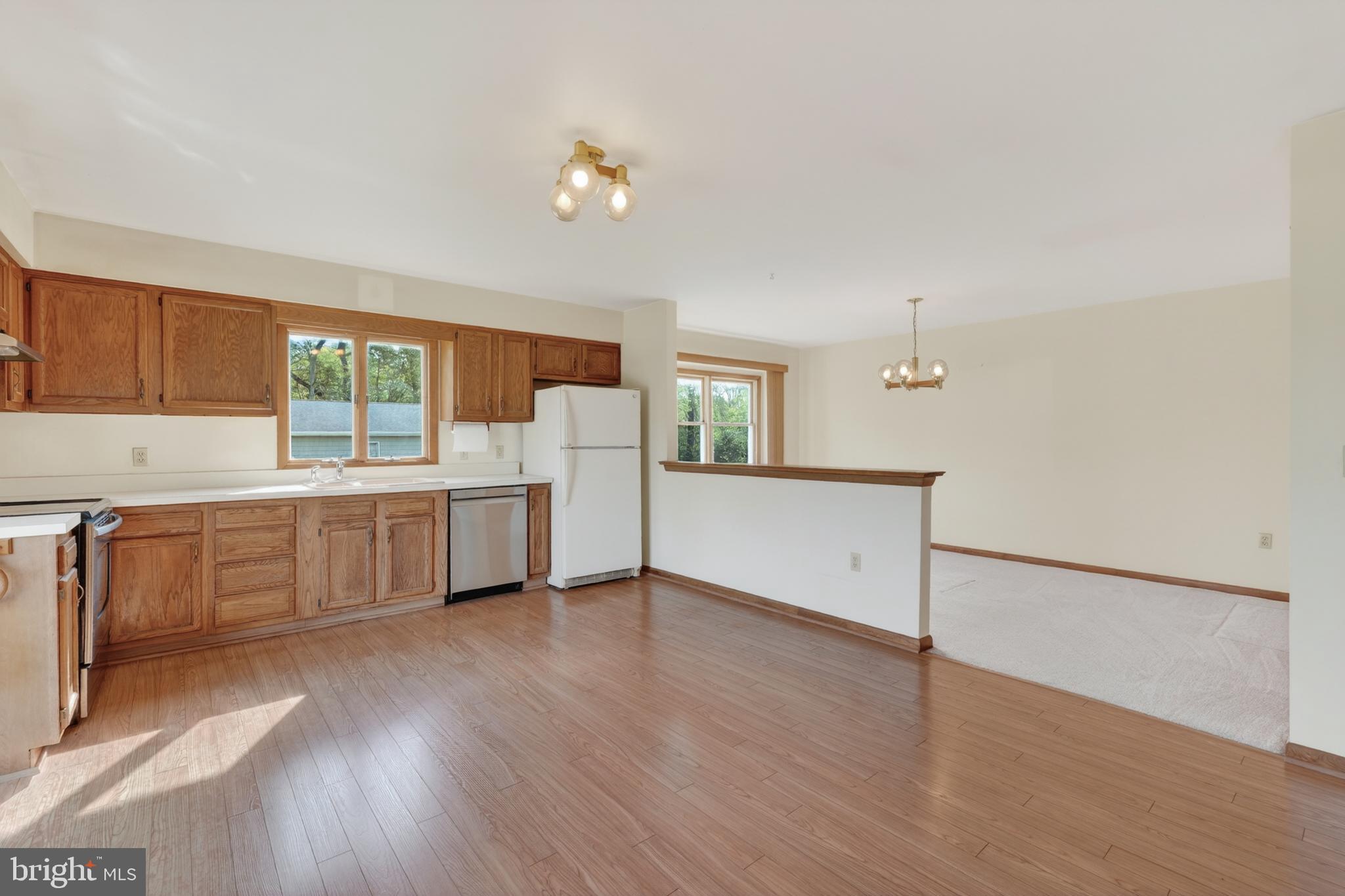 TWO RIVERS - Residential