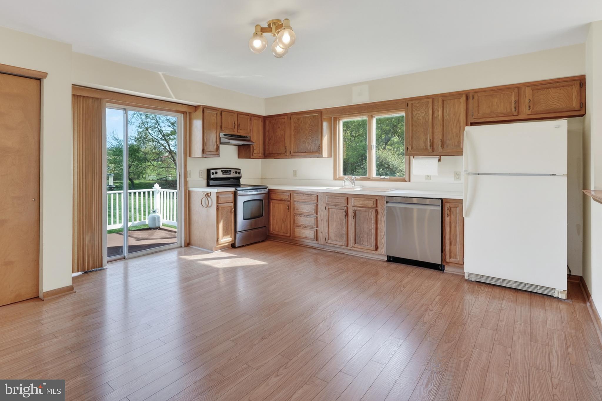 TWO RIVERS - Residential