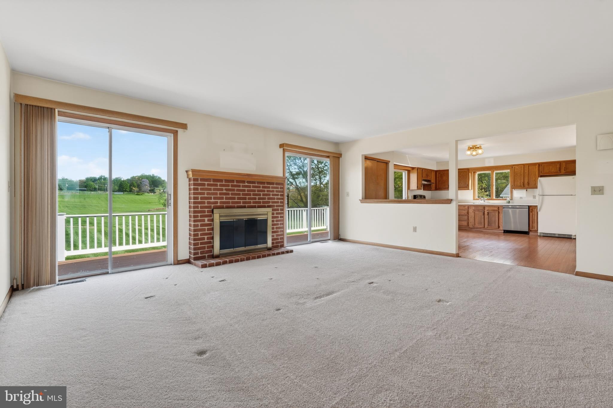 TWO RIVERS - Residential